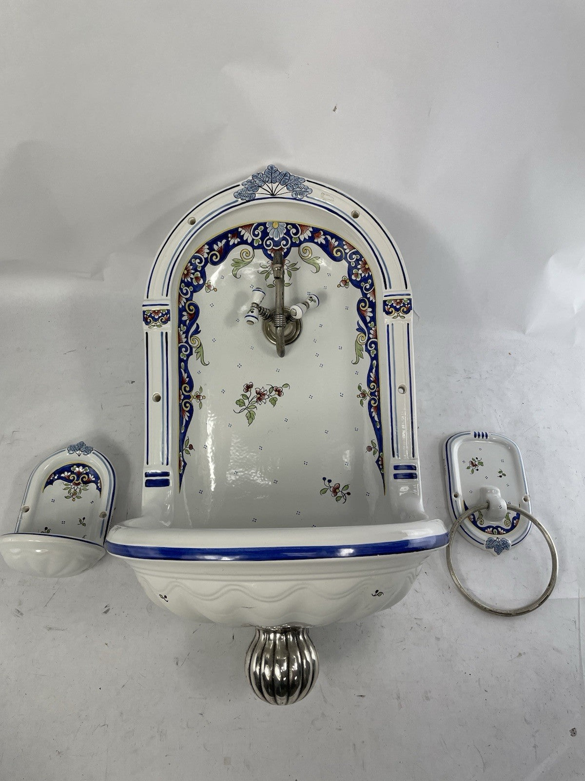 Herbeau Vieux Rouen Bathroom Sink Lavabo Niche Earthenware Wall Fountain