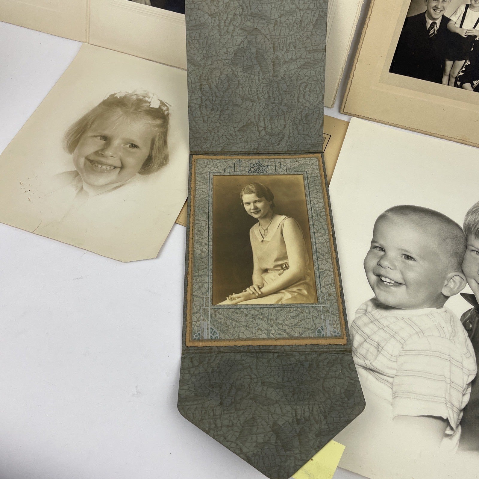 Lot 6 Lot Antique Daguerreotype & Tin Type Ferrotype Portrait Photographs 1900s
