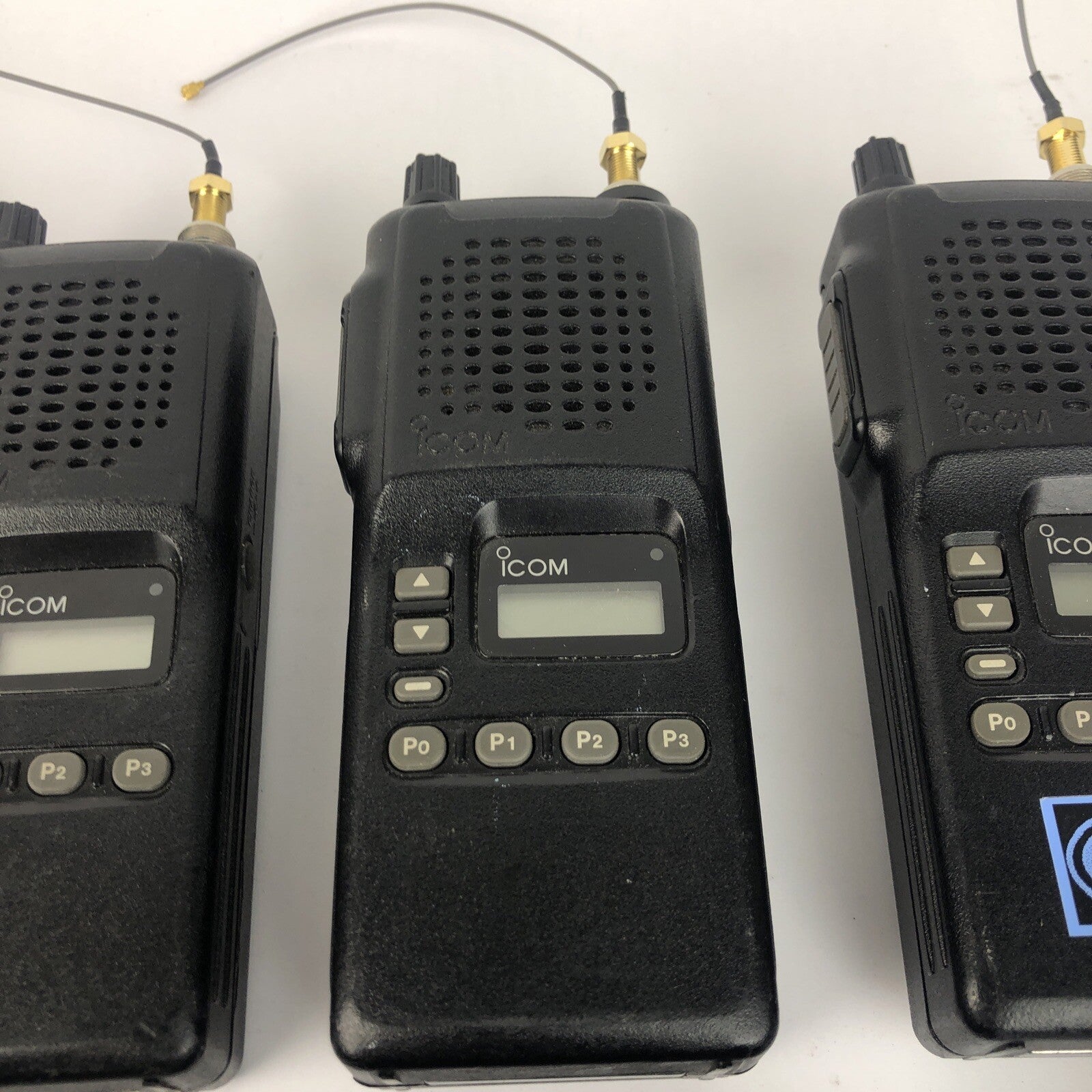 4 x ICOM IC-F4S-4 2 way Radios w ICOM BC-119 Desktop Chargers with Batteries 