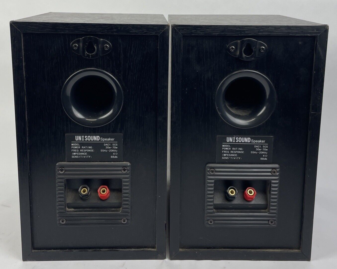 Unisound DAC1.5C Black Wood Book Shelf Speaker System 30w-70w 55Hz 20KHz - VGC