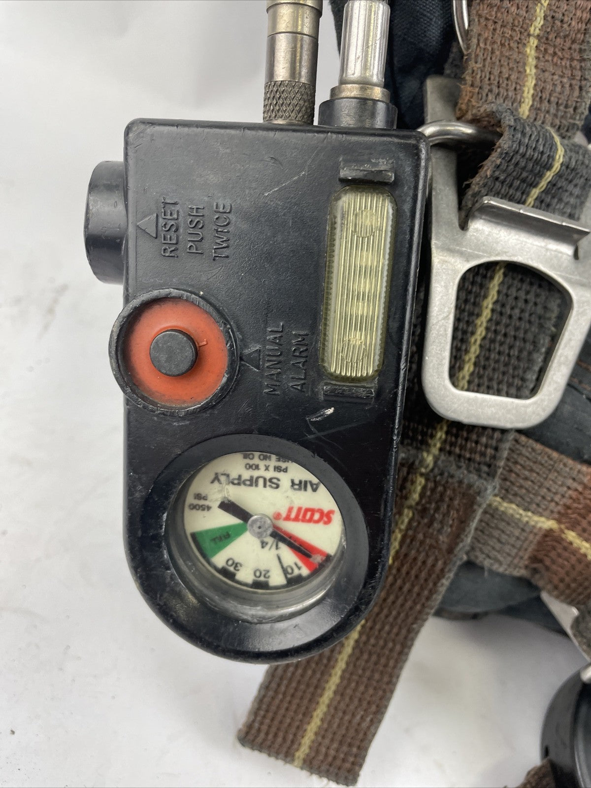 SCOTT SAFETY 4.5 4500 SCBA Air Pack Harness EZ-Flow Air Pak Plus with Sensor L