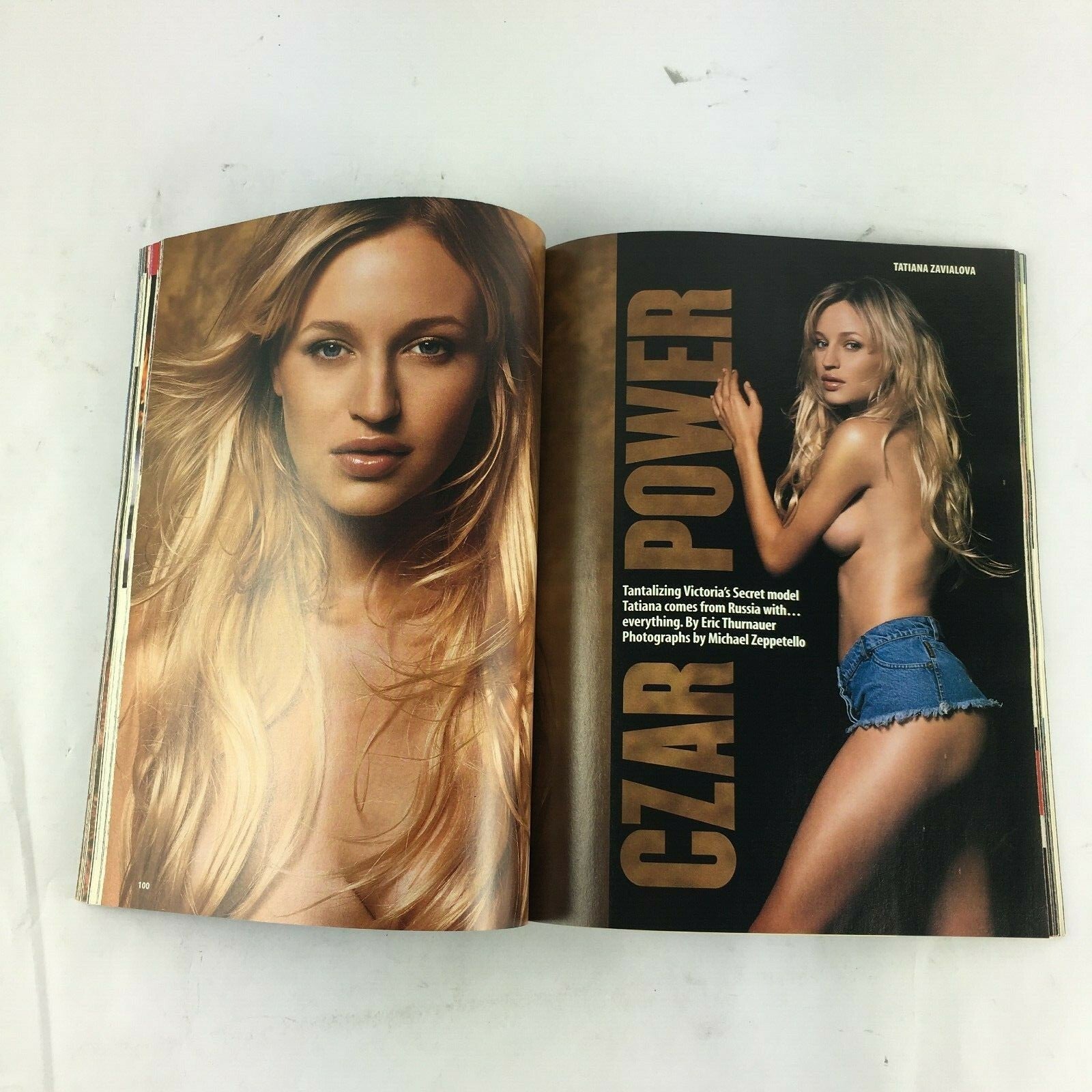January 2001 Maxim Magazine Foxy! Sex 911 The Nuclear Football Women Fess Up 