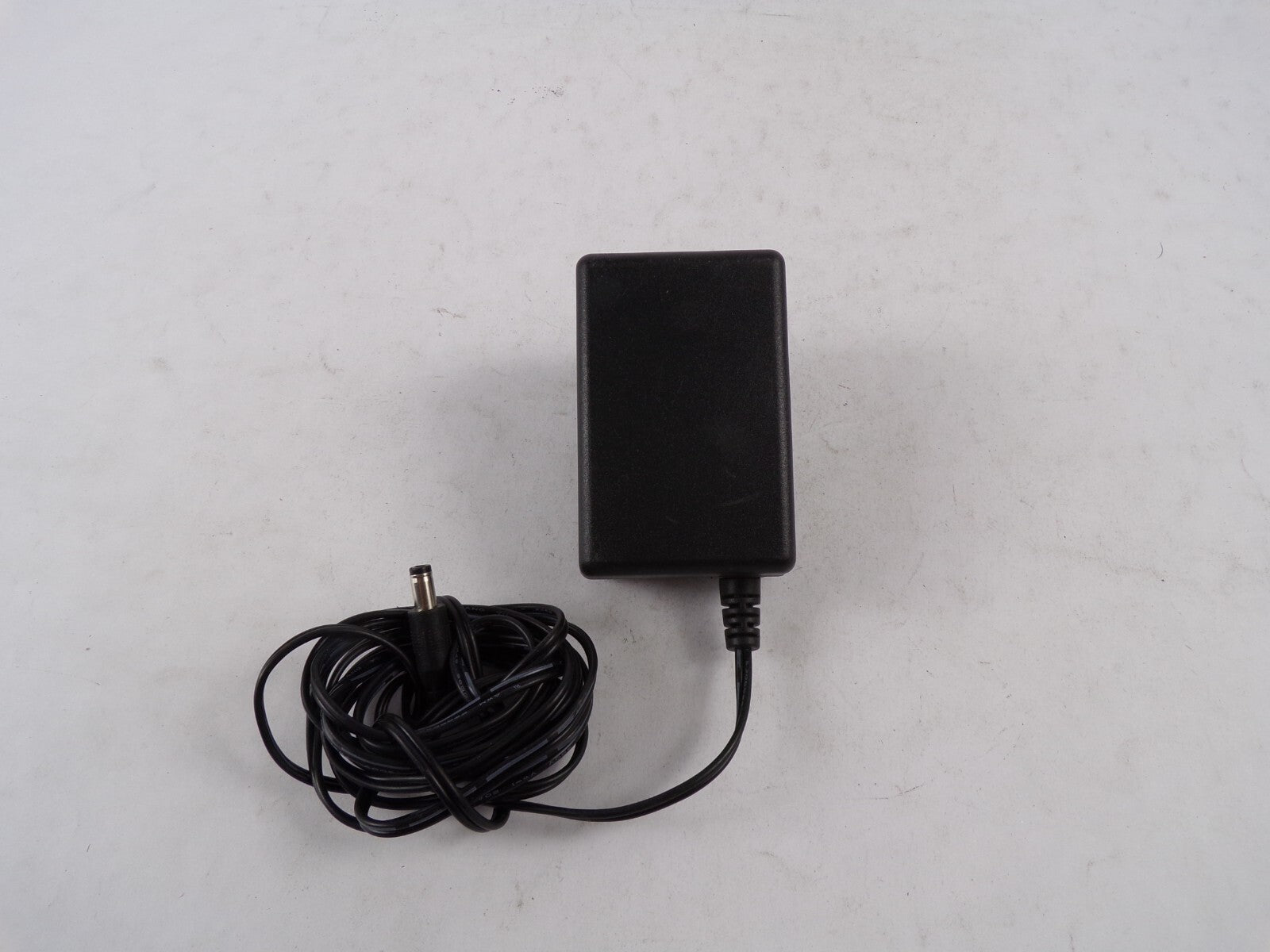 Geniune Asian Power Devices WA-24E12FU Output 12 V  2 A Power Supply Adapter A56