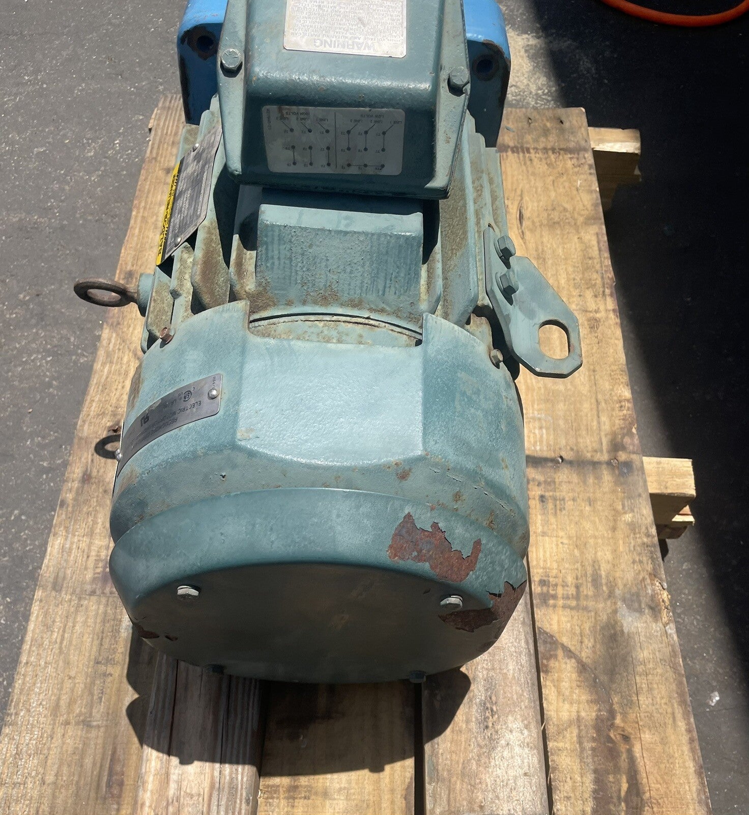 Baldor VECP3764T 3HP, 1165RPM 3PH, 460V 230V 213TC Frame C-Face Flange  motor