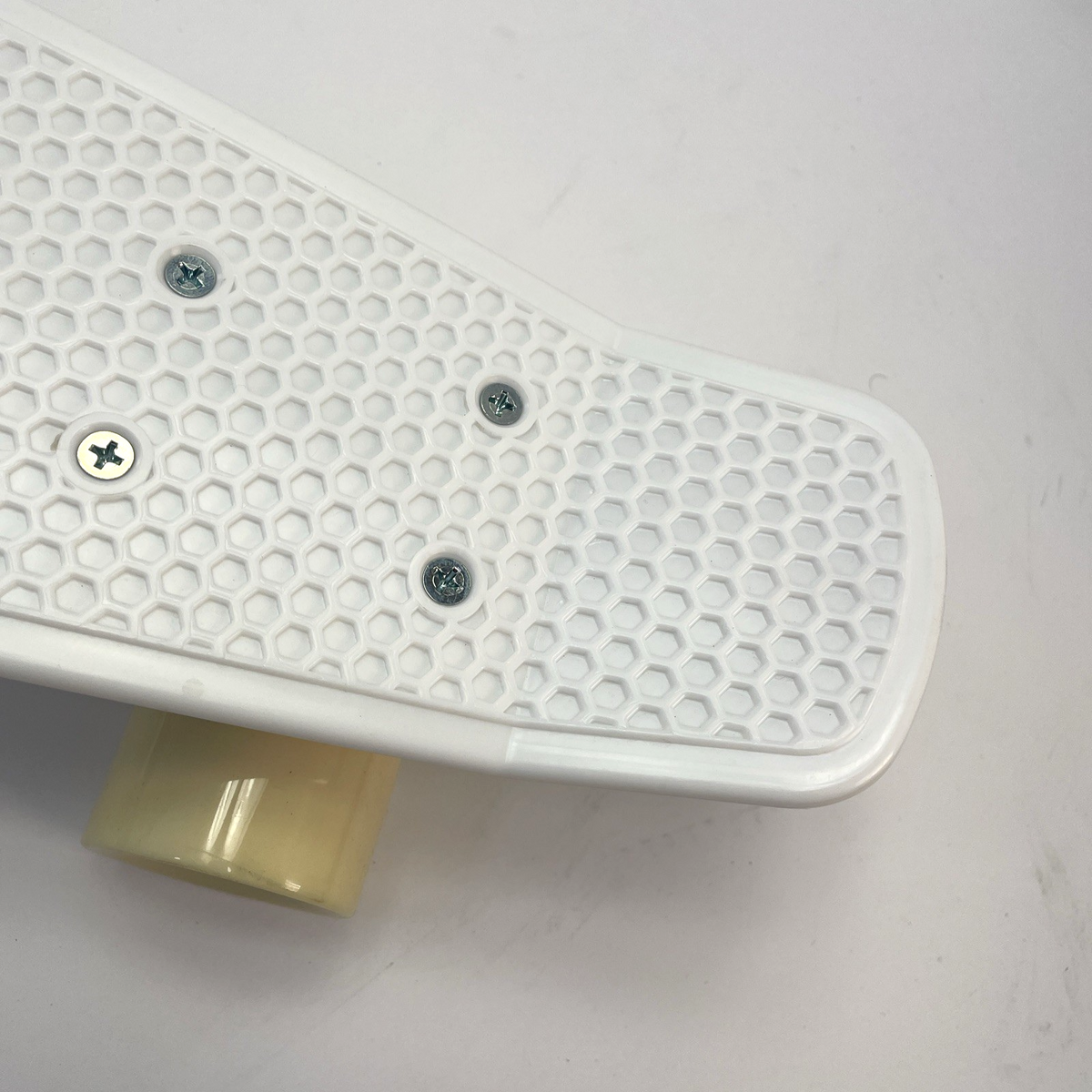 Zippy Flyer Penny Style Complete Skateboard Cruiser White w Cream Wheels