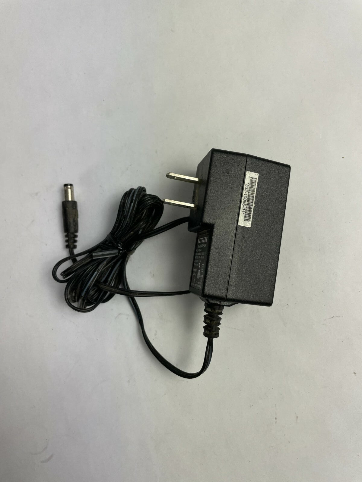 Genuine NetGear MT12-Y120100-A1  AC Adapter OP 12 V 1 A Power Supply Adapter A62