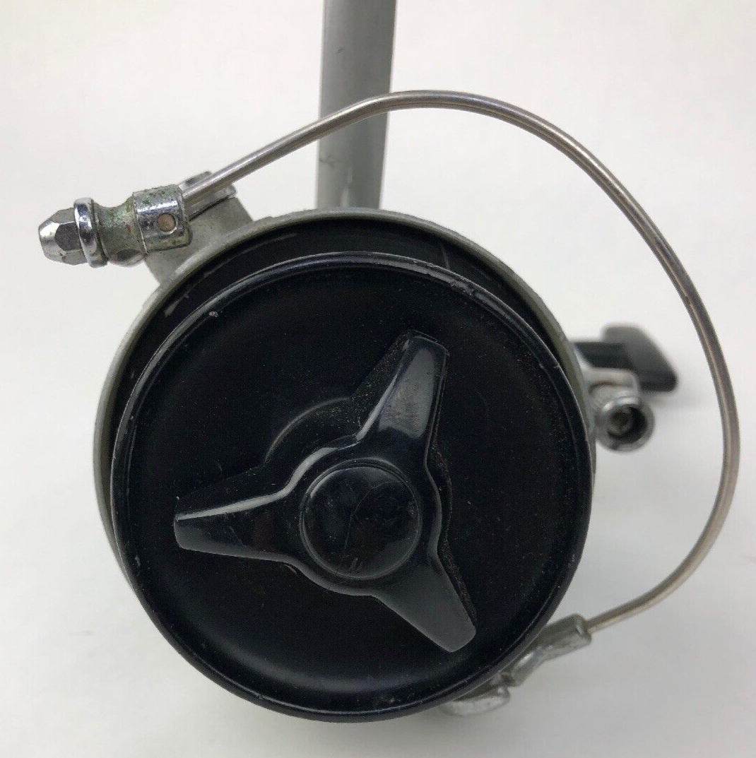 VINTAGE OLYMPIC SIGNATURE S-500-B Large Saltwater Spinning Reel Made In Japan