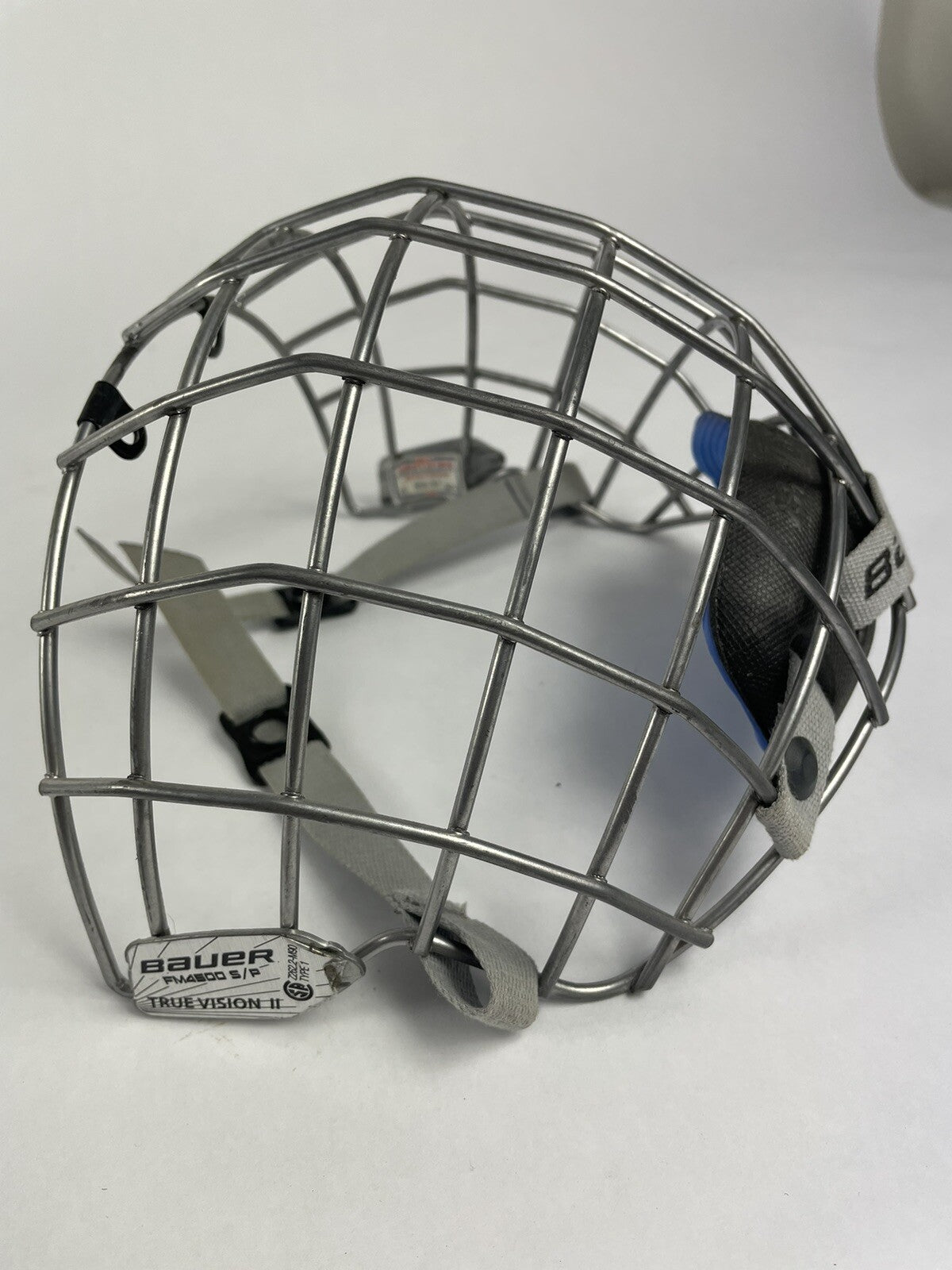 Nike Bauer True Vision II FM4500 small gray hockey cage facemask with chin cup and straps