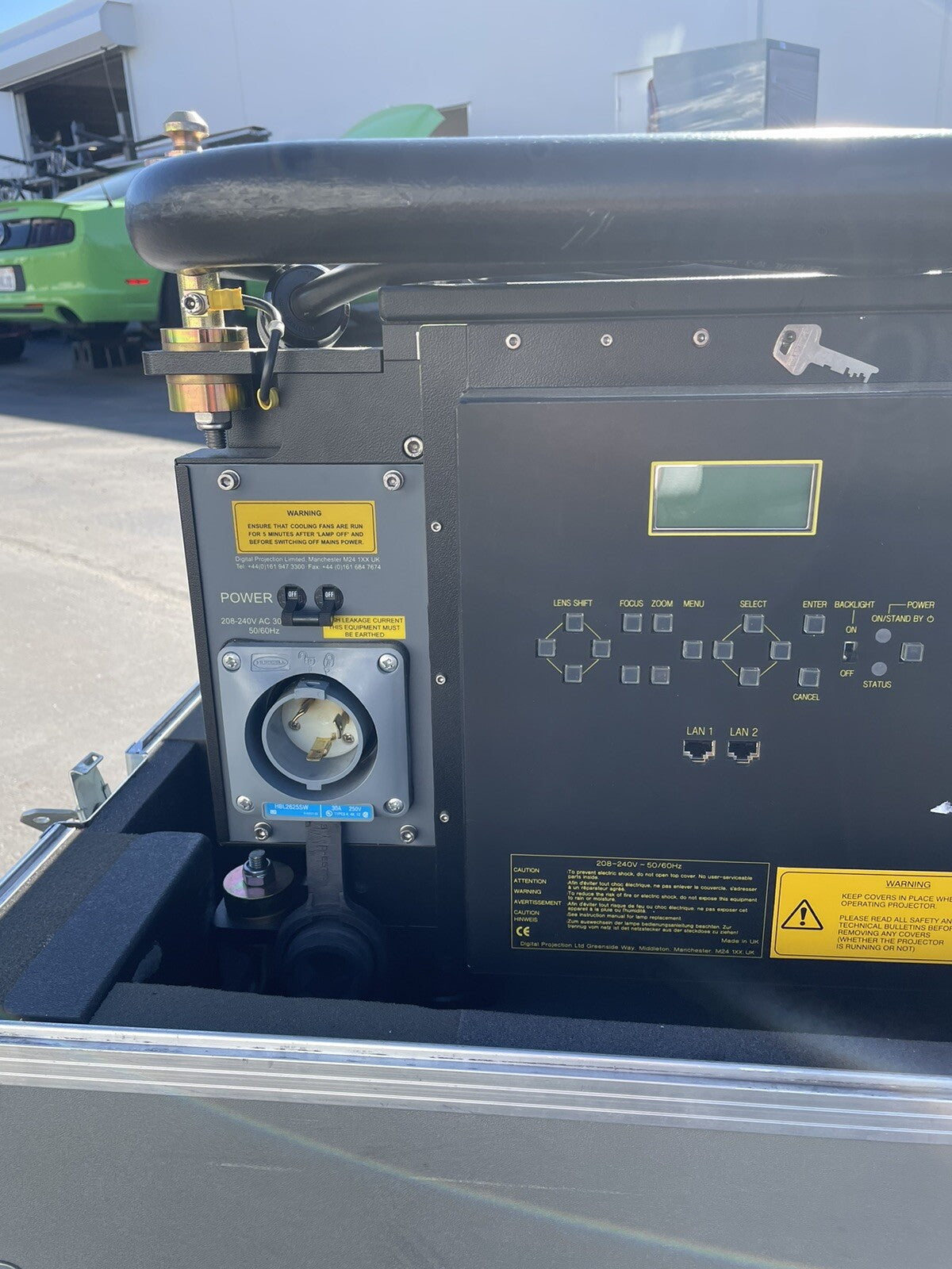 Digital Projection iS15-SK  DLP digital cinema projector NO lenses w/ roadcase