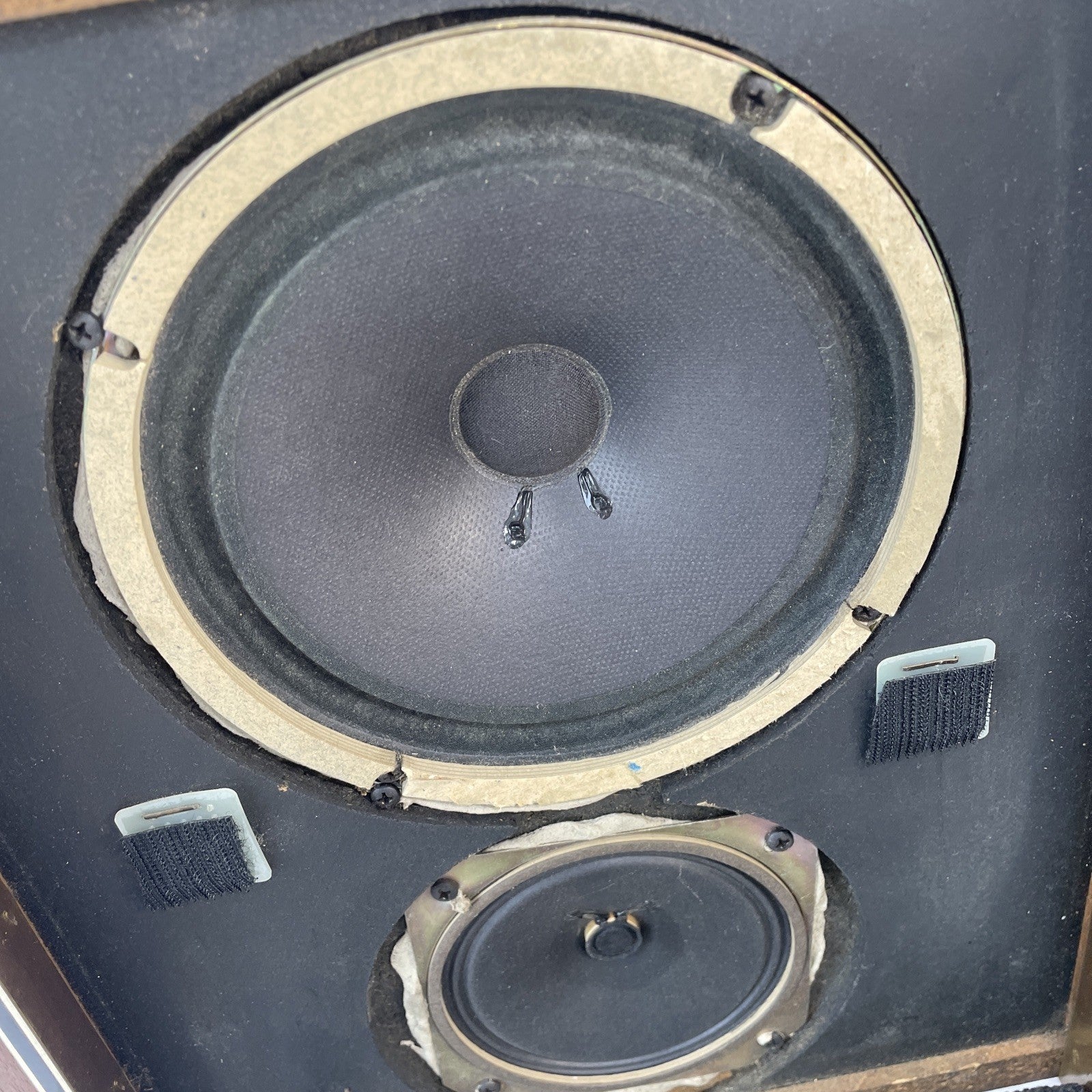 Vintage Juliette Air Suspension Audio System Wood Bookshelf Speakers 13x11x6.5