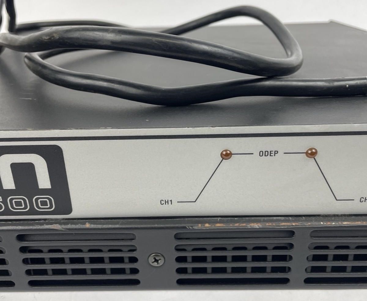 OEM Crown Micro Tech MICRO-TECH 600 2 Channel Power Amplifier w Rack-mount USA