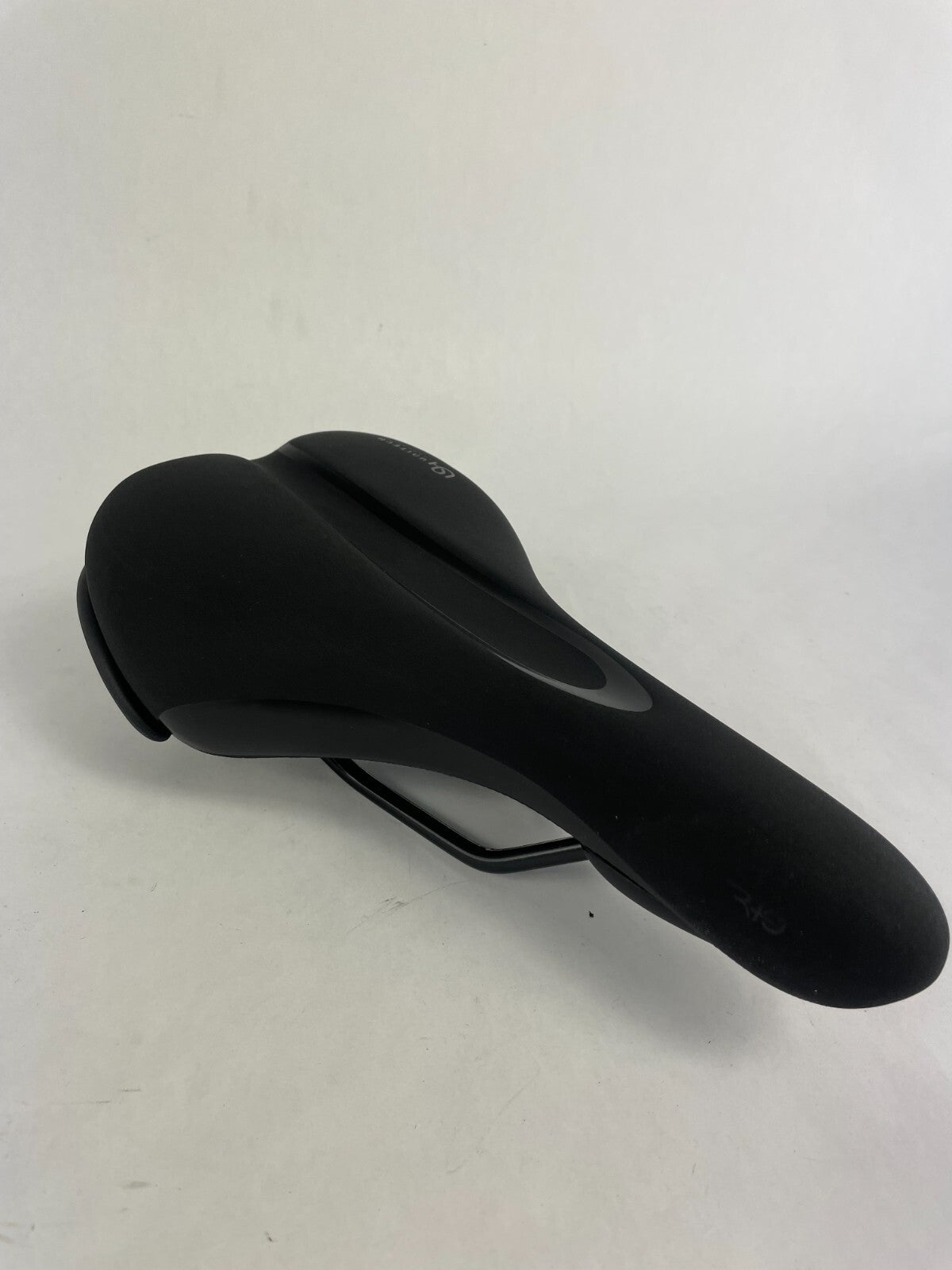 Selle Royal Explora Athletic Cycling Super Comfortable Bike Seat Black