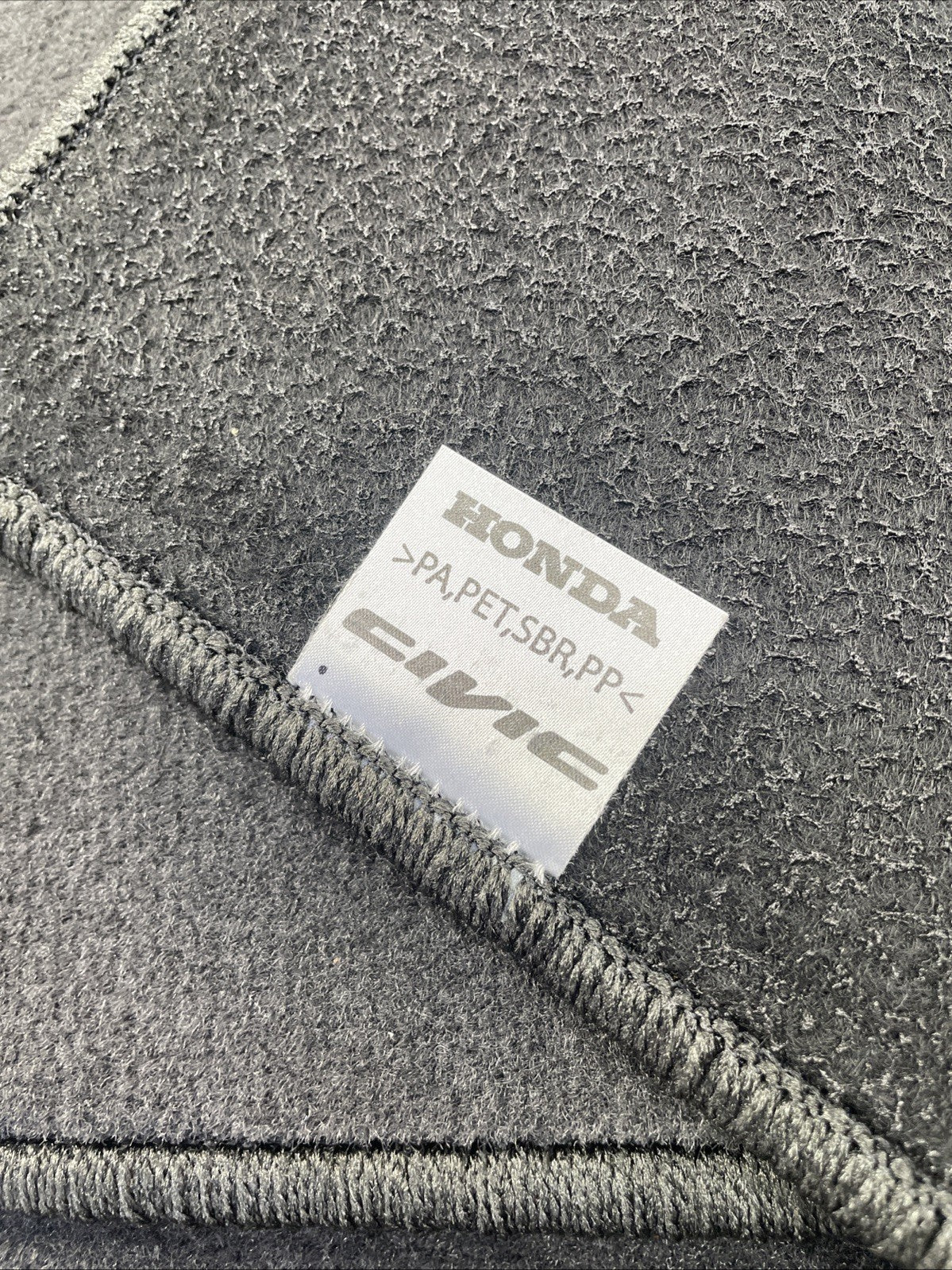 2016-2021 HONDA CIVIC Floor Mat Set of 4 OEM Factory Carpet =  Black - 08P15