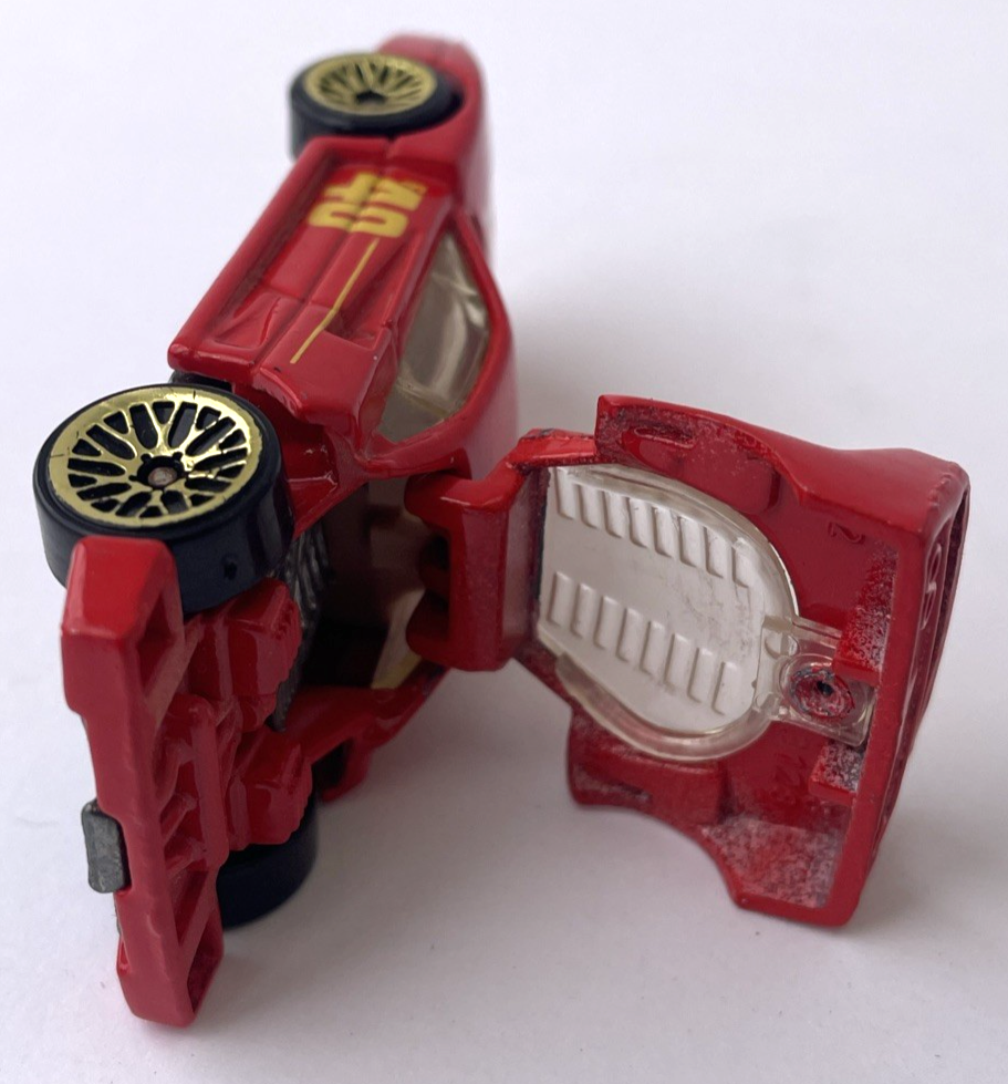 Hot Wheels Ferrari F40 Diecast Car 1988 Red Opening Hood 1:64 Scale Gold Rims
