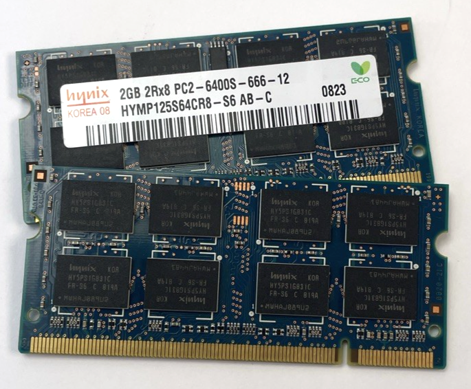 Lot of 2 x Hynix 2GB 2Rx8 DDR2 PC2-6400S 666 12 DDR2 Memory (HYMP125S64CR8S6)