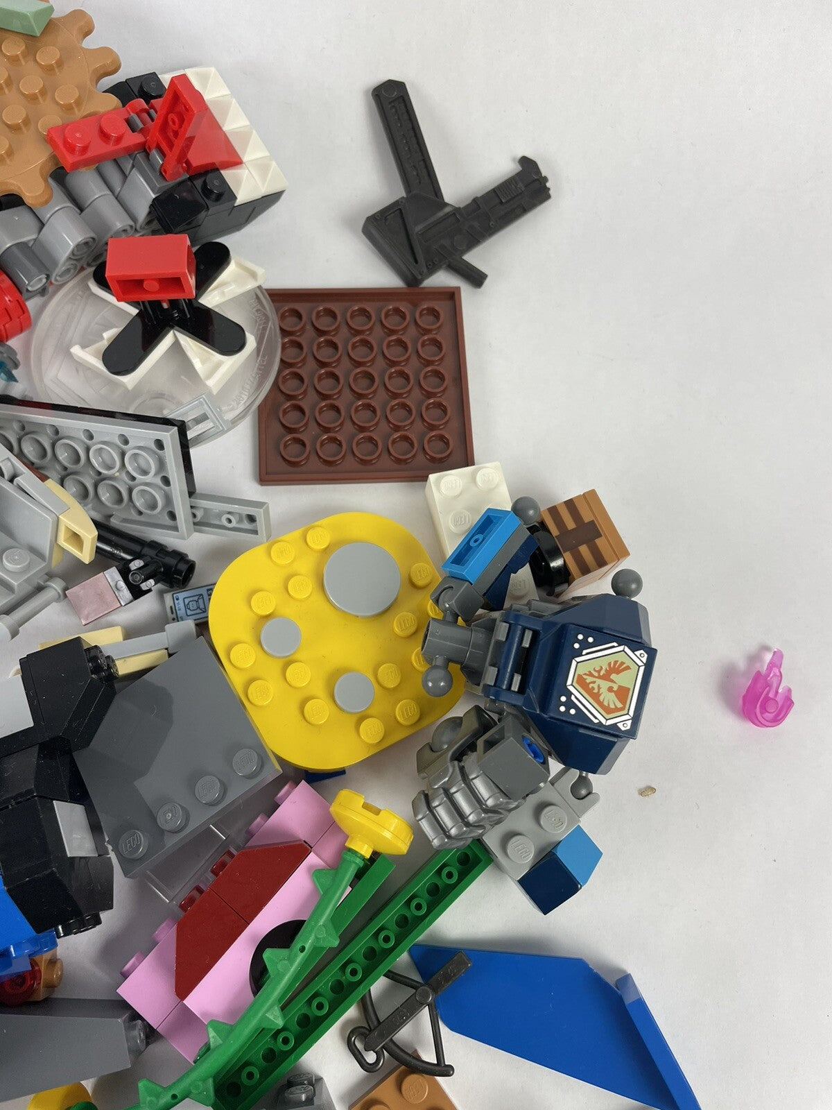 lot of LEGO 5 lbs Pounds Bulk Lot of Loose Legos Pieces Bricks Parts *CLEAN* L4
