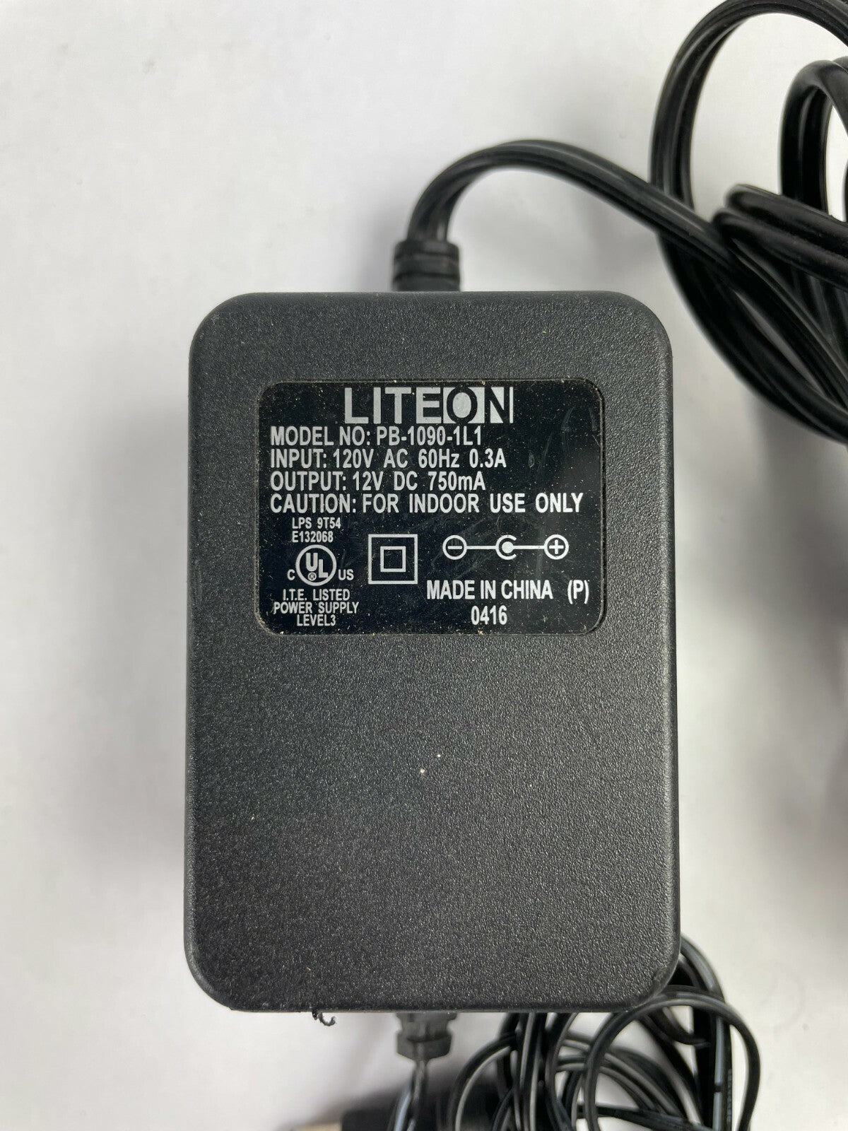 Genuine LiteOn PB-1090-1L1 AC Adapter Output 19 V 750mA Power Supply Adapter A40
