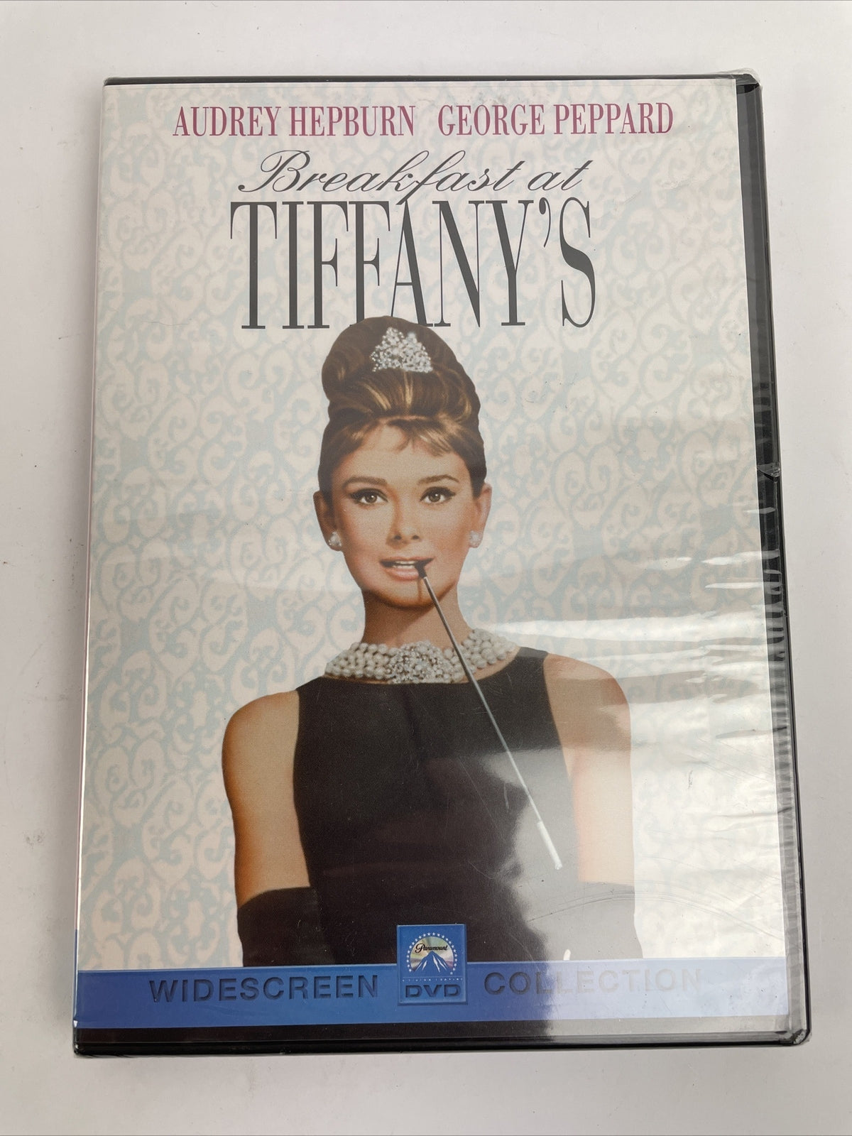 Breakfast at Tiffany's (DVD, 1999, Widescreen)  New & Sealed - Audrey Hepburn