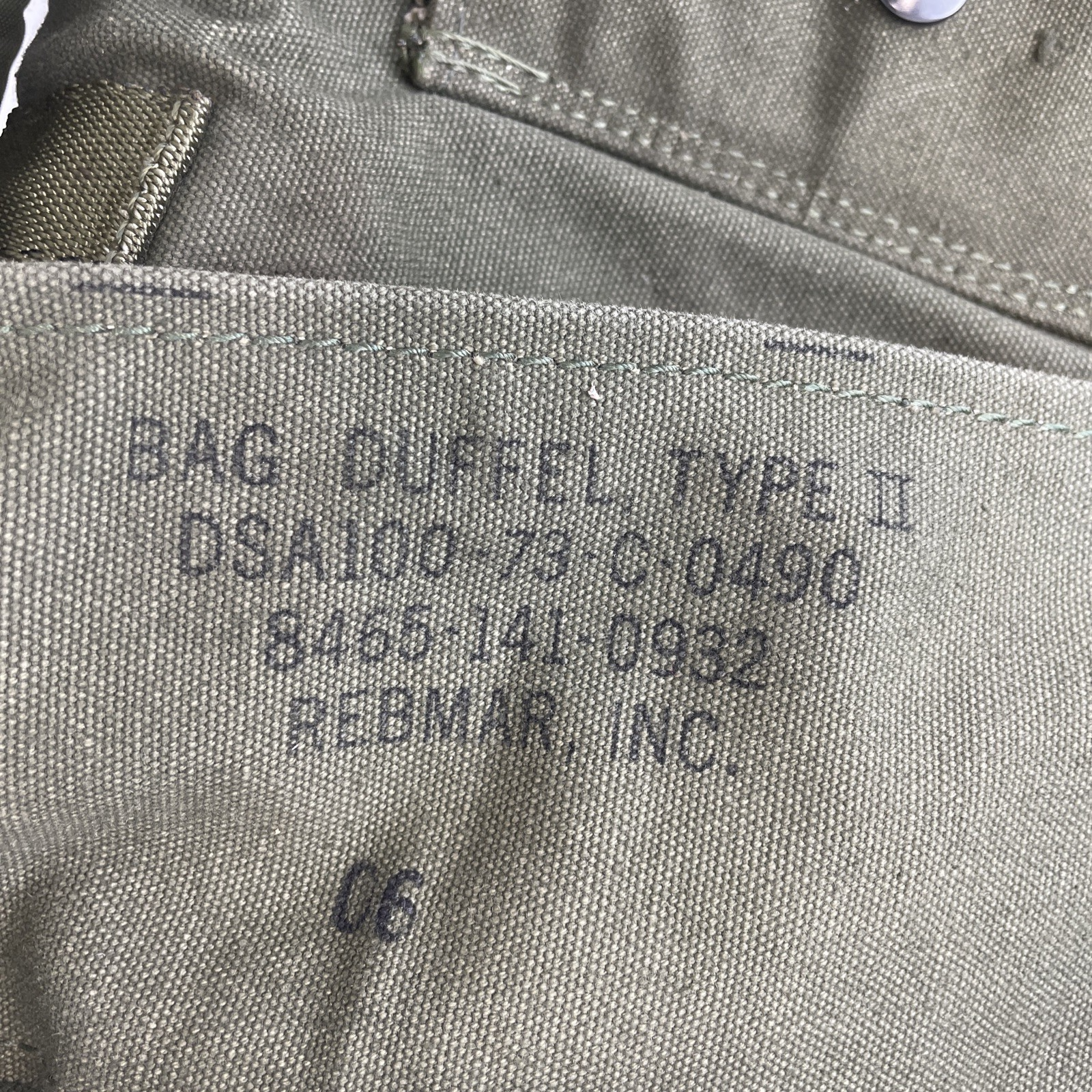 US Army Duffel Bag O.D.7 Type II DSA100-73-C-0490 2 Straps Backpack Rebmar inc
