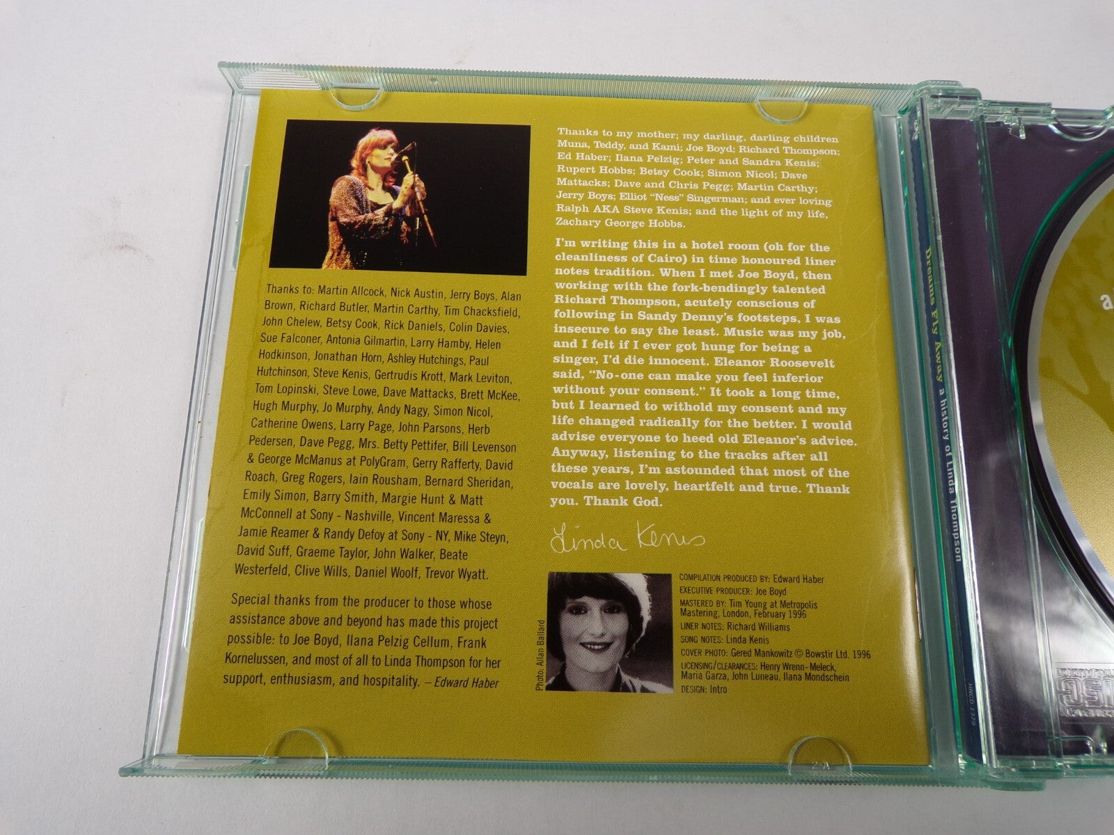 Dreams Fly Away A History Of Linda Thompso Lonely Hearts Sisters CD#53