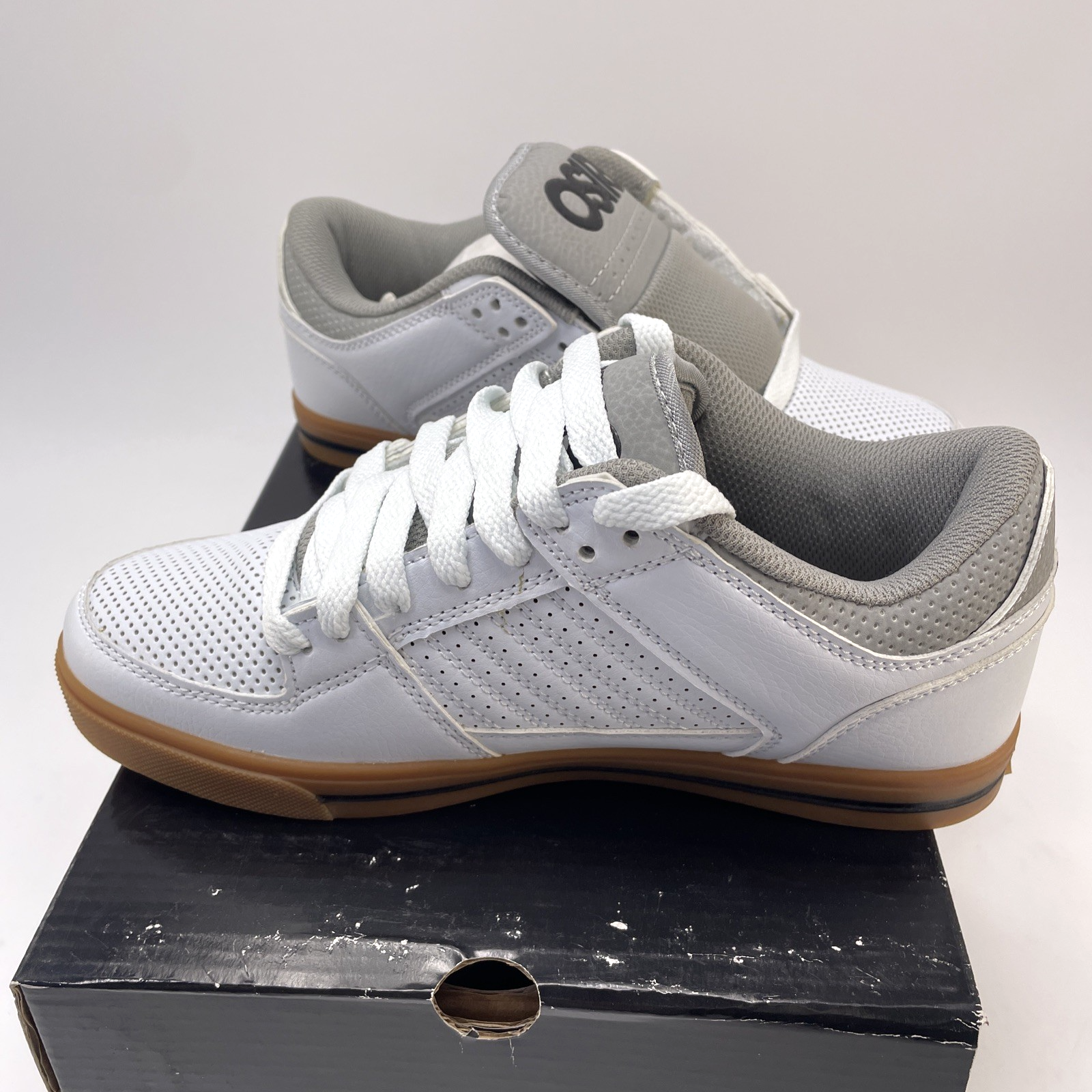 Osiris Shoes Mens " Protocol " Size 6.5 White Grey Gum Low Top Sneakers UK 5.5