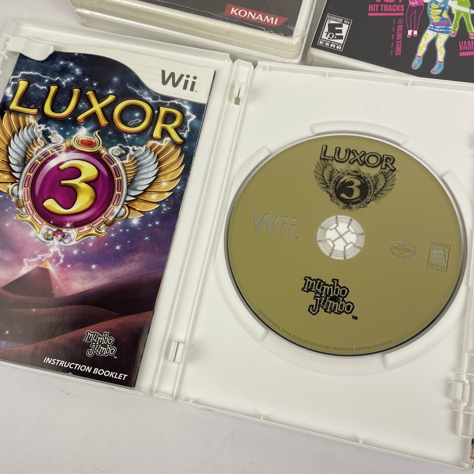 Lot Of 4 Wii Games - Minute Win It - Just Dance 2 - LLUXOR 3 - Twilight Scene It