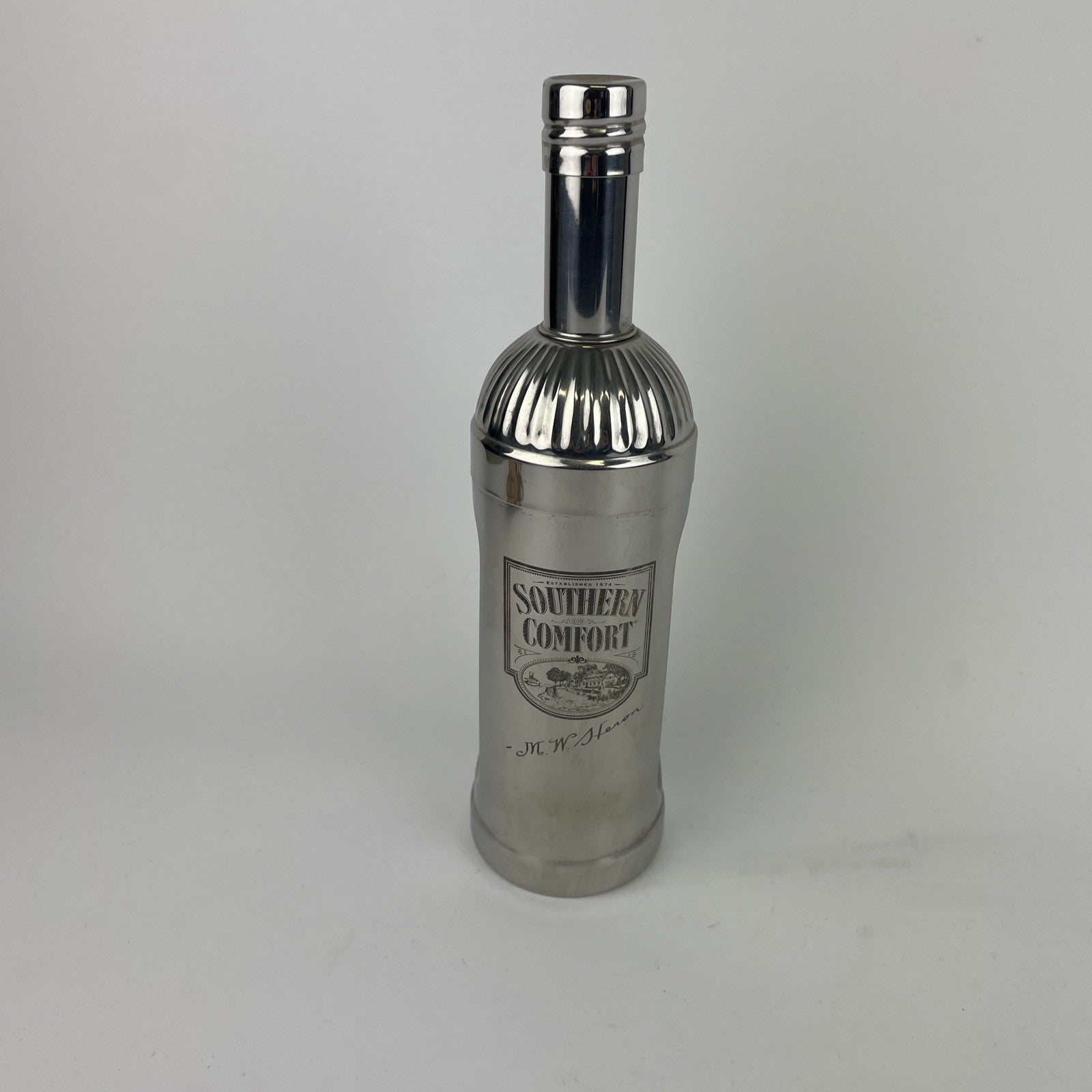 Southern Comfort Cocktail Shaker M.W. Heron's Bottle Shaped Metal Silver 750 ml