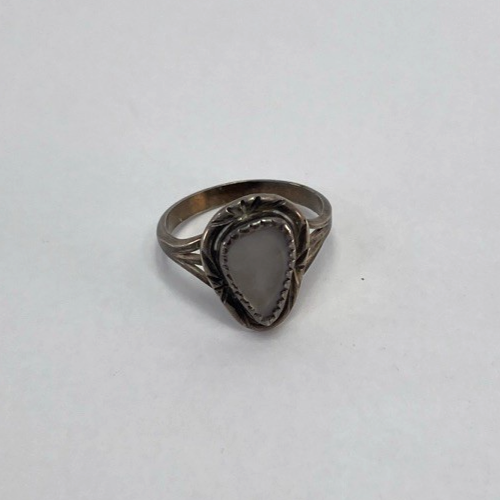 Navajo Native American Mother of Pearl 925 Sterling Silver Ring Size 7 Vintage