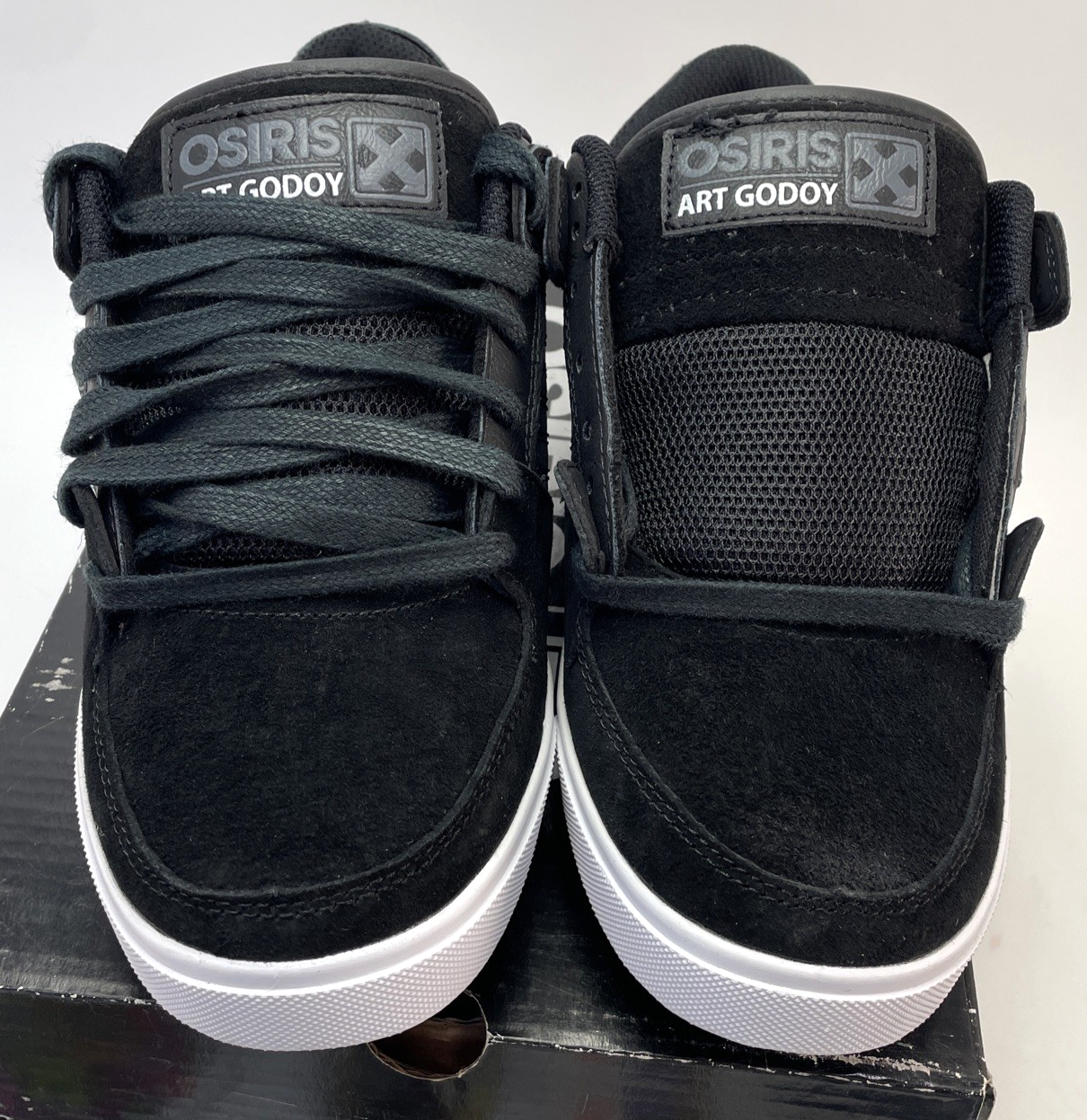 Osiris Shoes Mens " Protocol " Size 6.5 Black White Low Top Sneakers Art Godoy