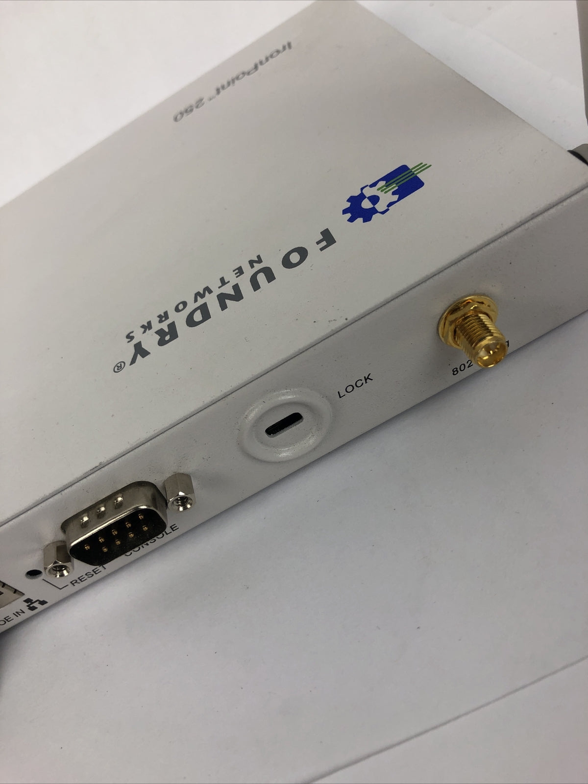 Foundry Networks IronPoint TM 250 access points With power supply working * VGC