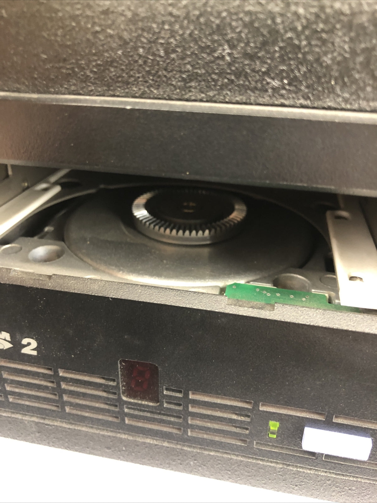 Cybernetics Ultrium LTO 2 Tape Drives - Powers Up , Not Tested * LOOK