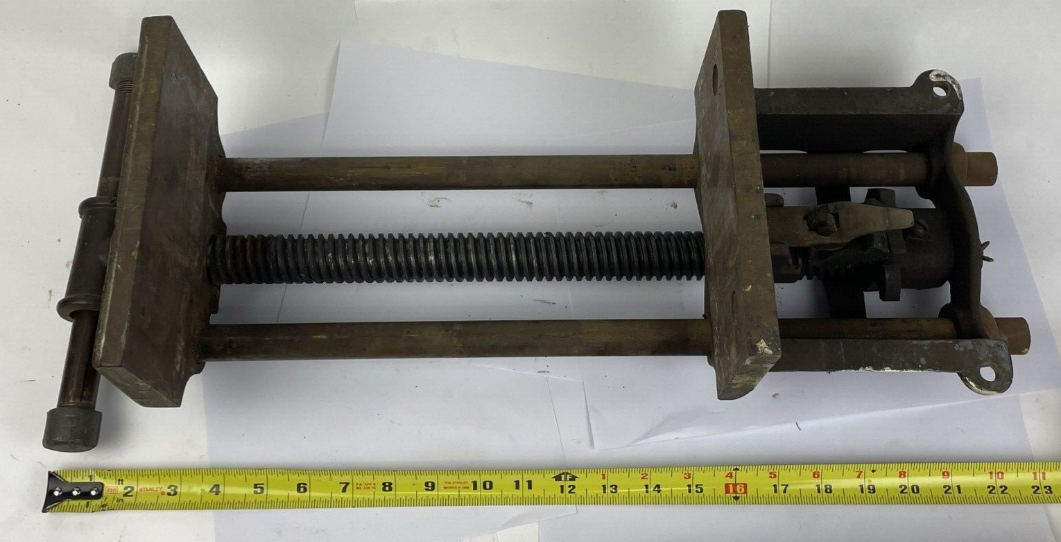 Vintage WILHELM BAUM MACHINE WORKS No. 8 Herrmann Pattern Makers Vice U.S.A.