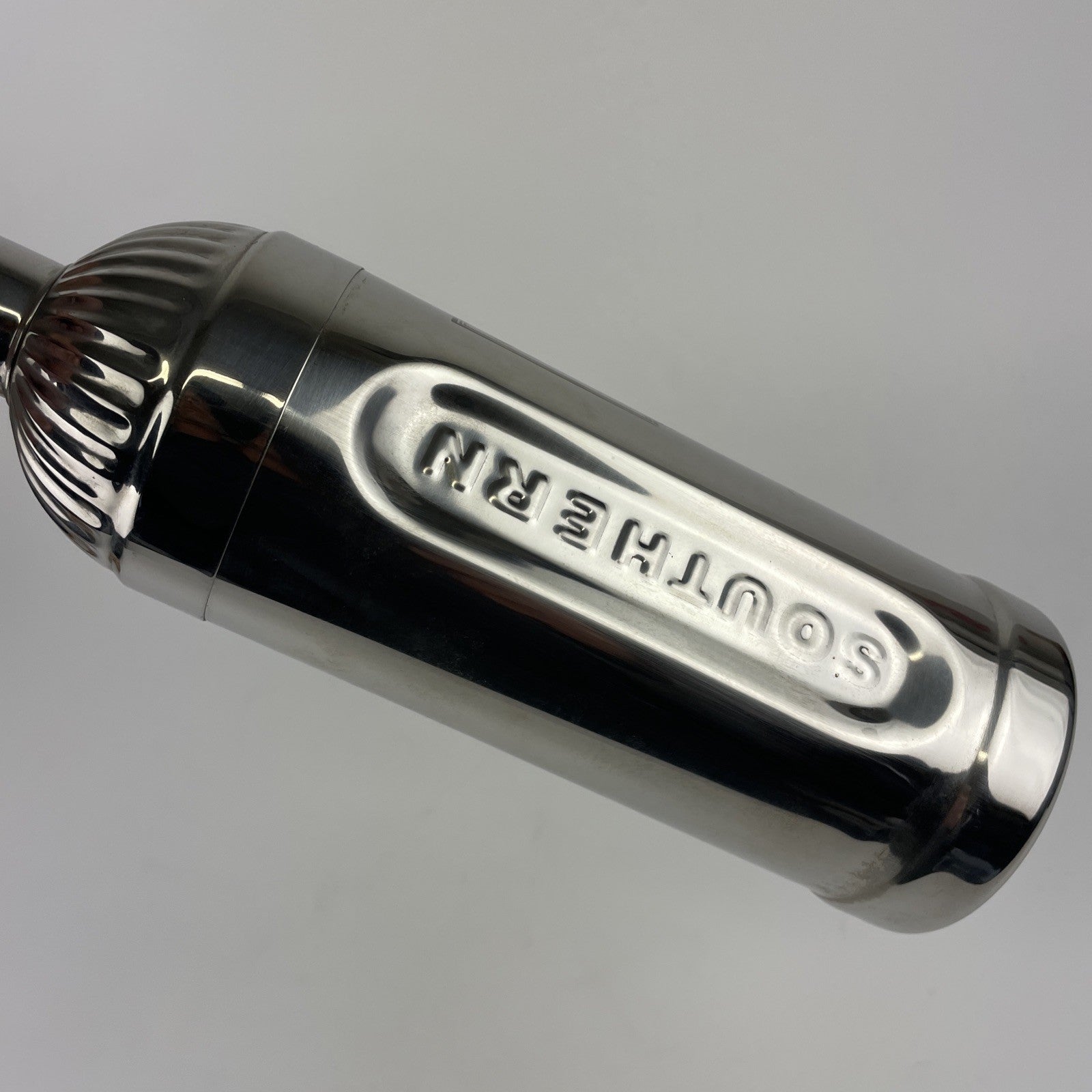 Southern Comfort Cocktail Shaker M.W. Heron's Bottle Shaped Metal Silver 750 ml