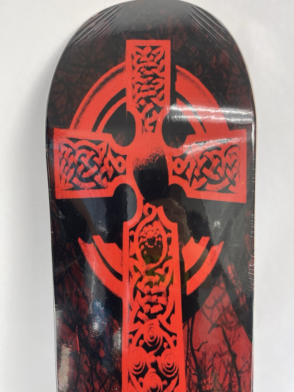 Avera Skateboards Cross Tombstone Graveyard rare 7.875-inch skateboard deck made from 7-ply hard rock Canadian maple.