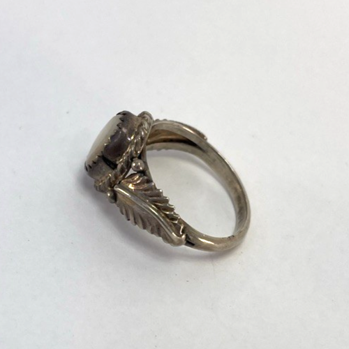 Navajo Native American Mother of Pearl 925 Sterling Silver Ring Size 5 Vintage