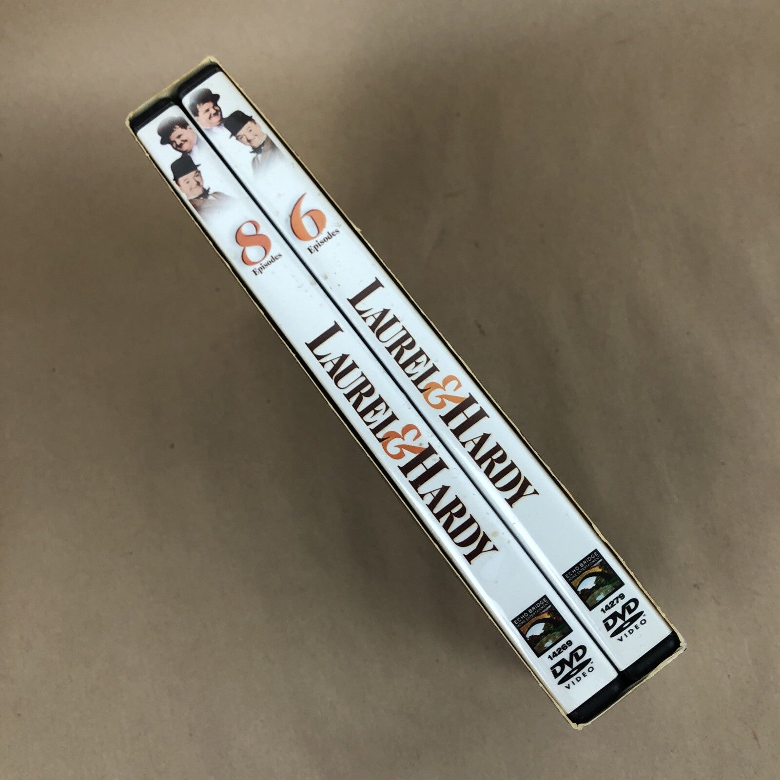 TV Classics Laurel & Hardy DVD Vol. 1 & 2   14 Episode  2-Disc Set - Mint Cond.