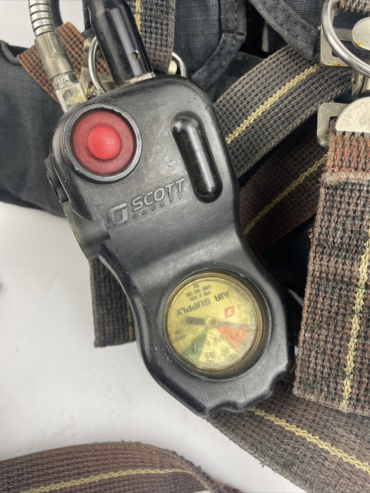 SCOTT SAFETY 4.5 4500 SCBA Air Pack Harness EZ-Flow Air Pak Plus with Sensor   e