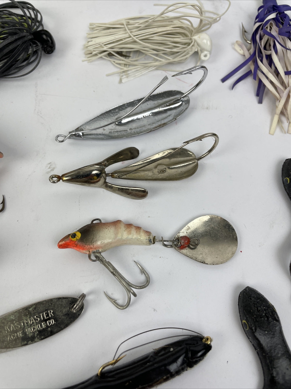 Fishing Lure Lot 50 + Pieces Weed Wing Frog Spinner Jitterbug USA JAPAN - LOOK