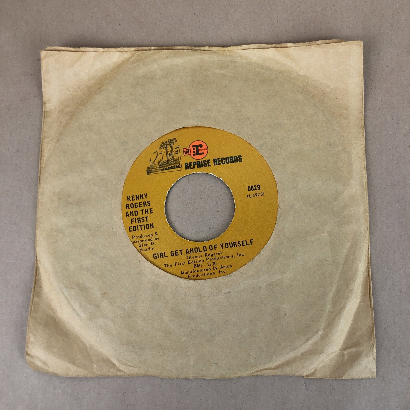 45 RECORD 7"- KENNY ROGERS  - RUBY DON'T TAKE YOUR LOVE  TO TOWN  *VGC*