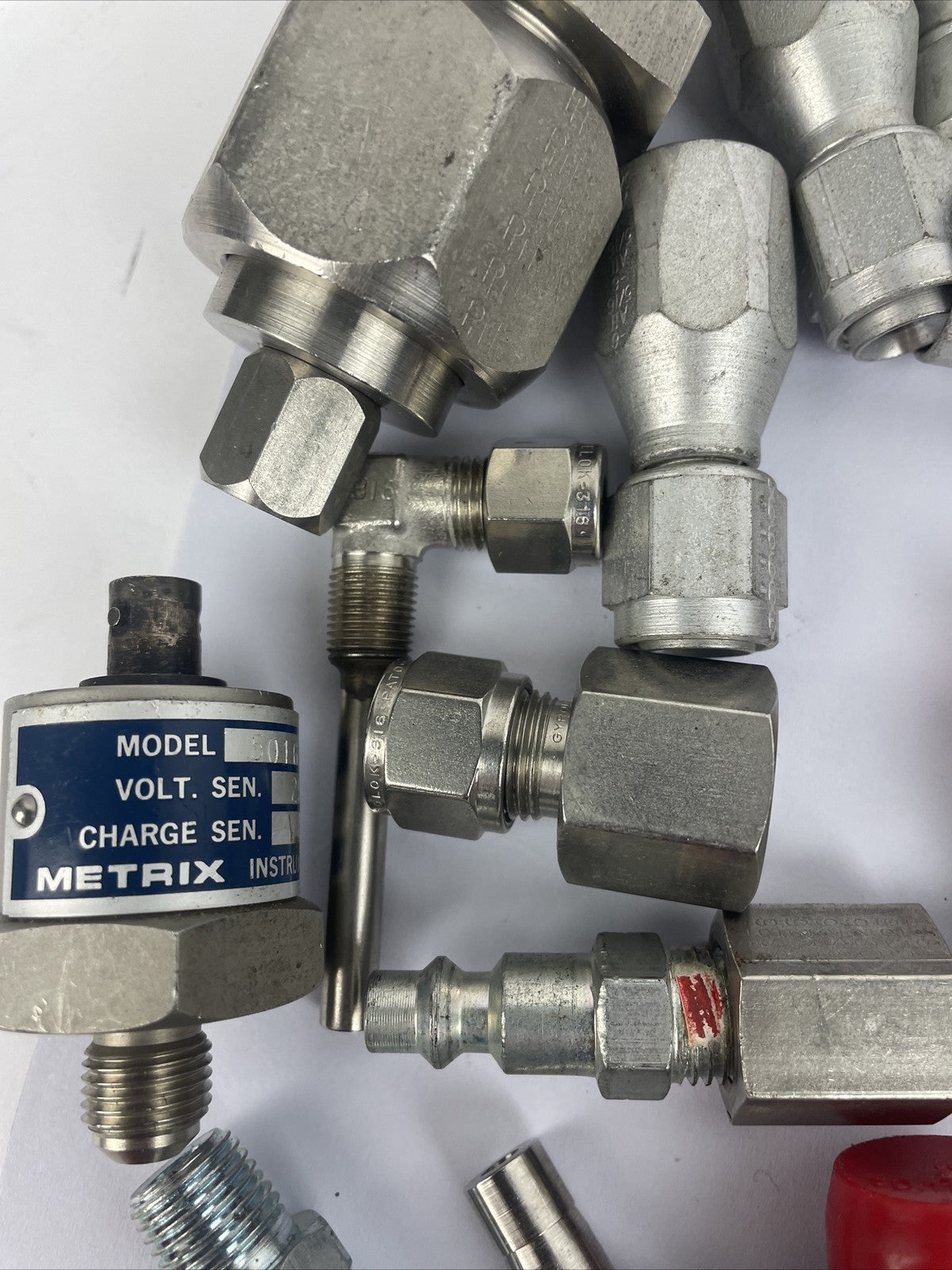 Lot of Large Hydraulic Pipe Fittings, Various Sizes, Cajon Gyrolok Swagelok +