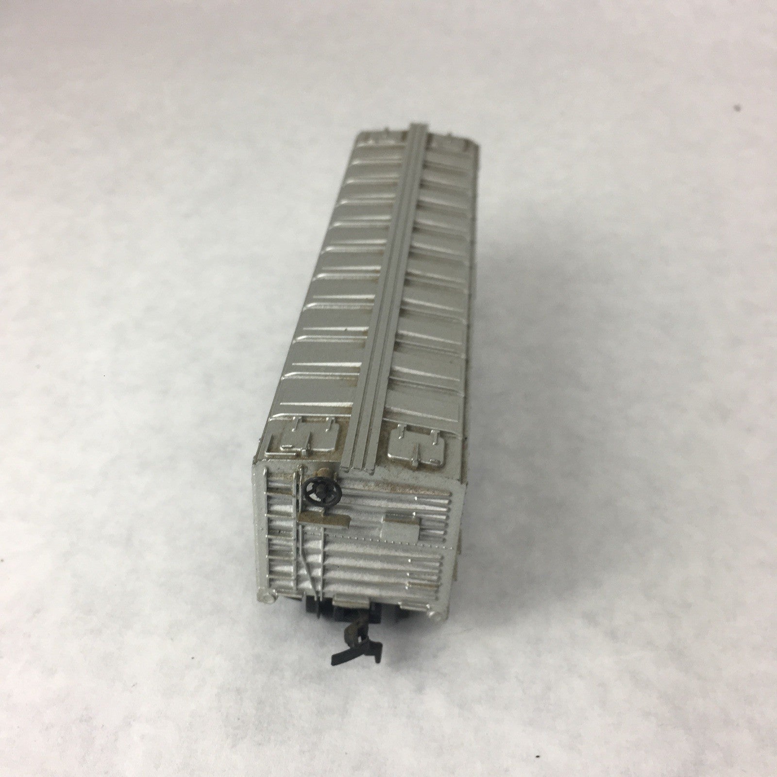 HO SCALE 40' SWIFT PLUG DOOR REEFER #4226 CUSTOM DETAILED 0B