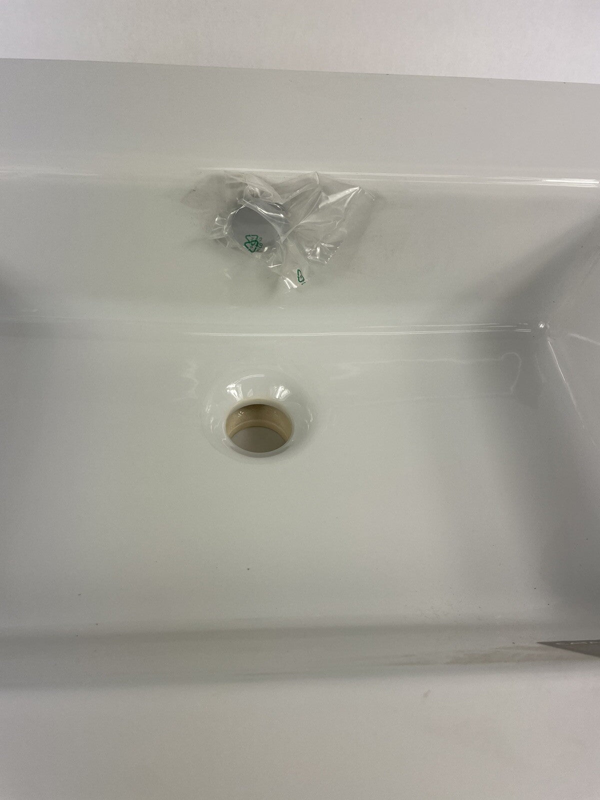 Catalano New Light 62 rectangular ceramic bathroom washbasin sink 24-3/8 x 19 inch