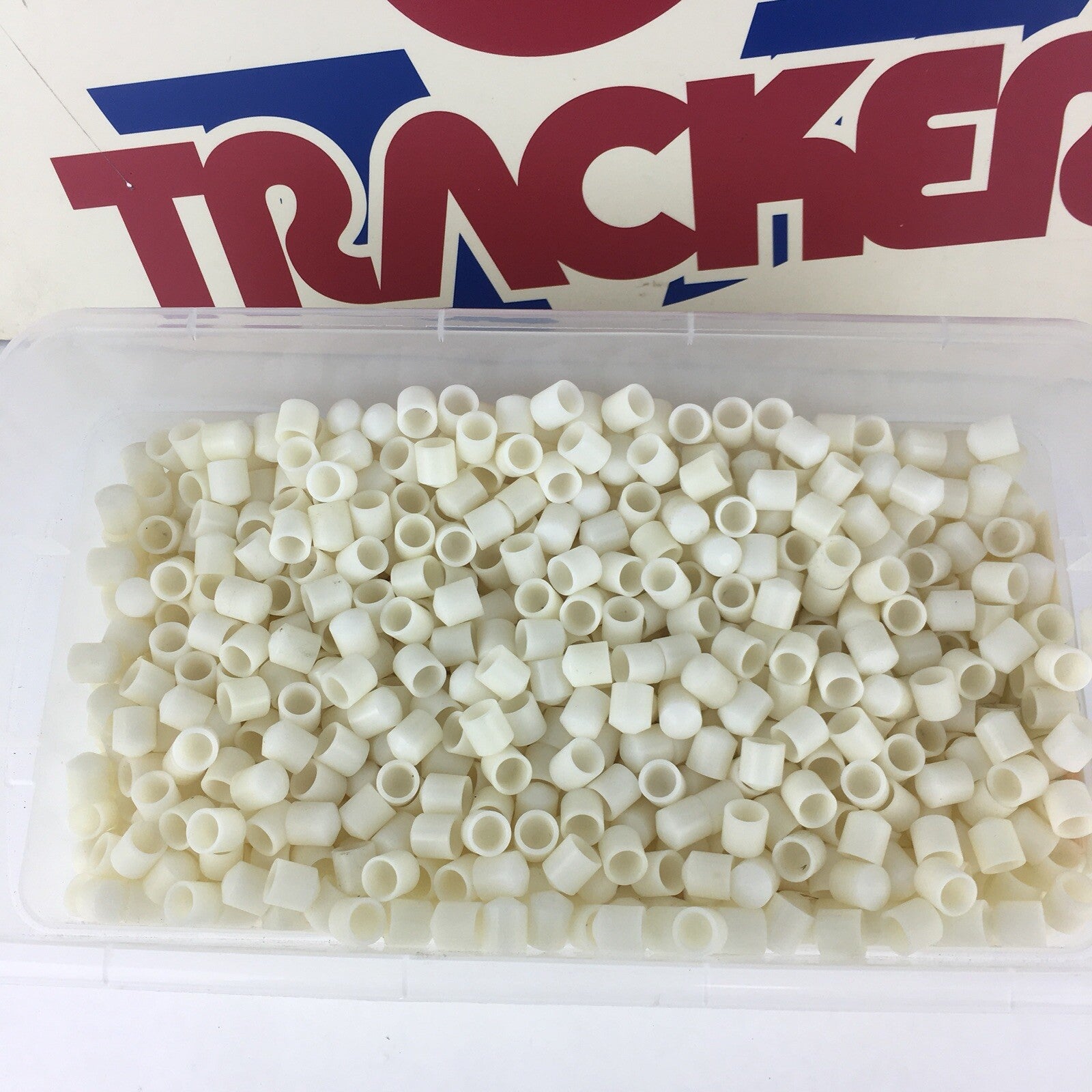 Lot of 100 sets :  VINTAGE Tracker trucks Half track haftrack pivot cups 1975