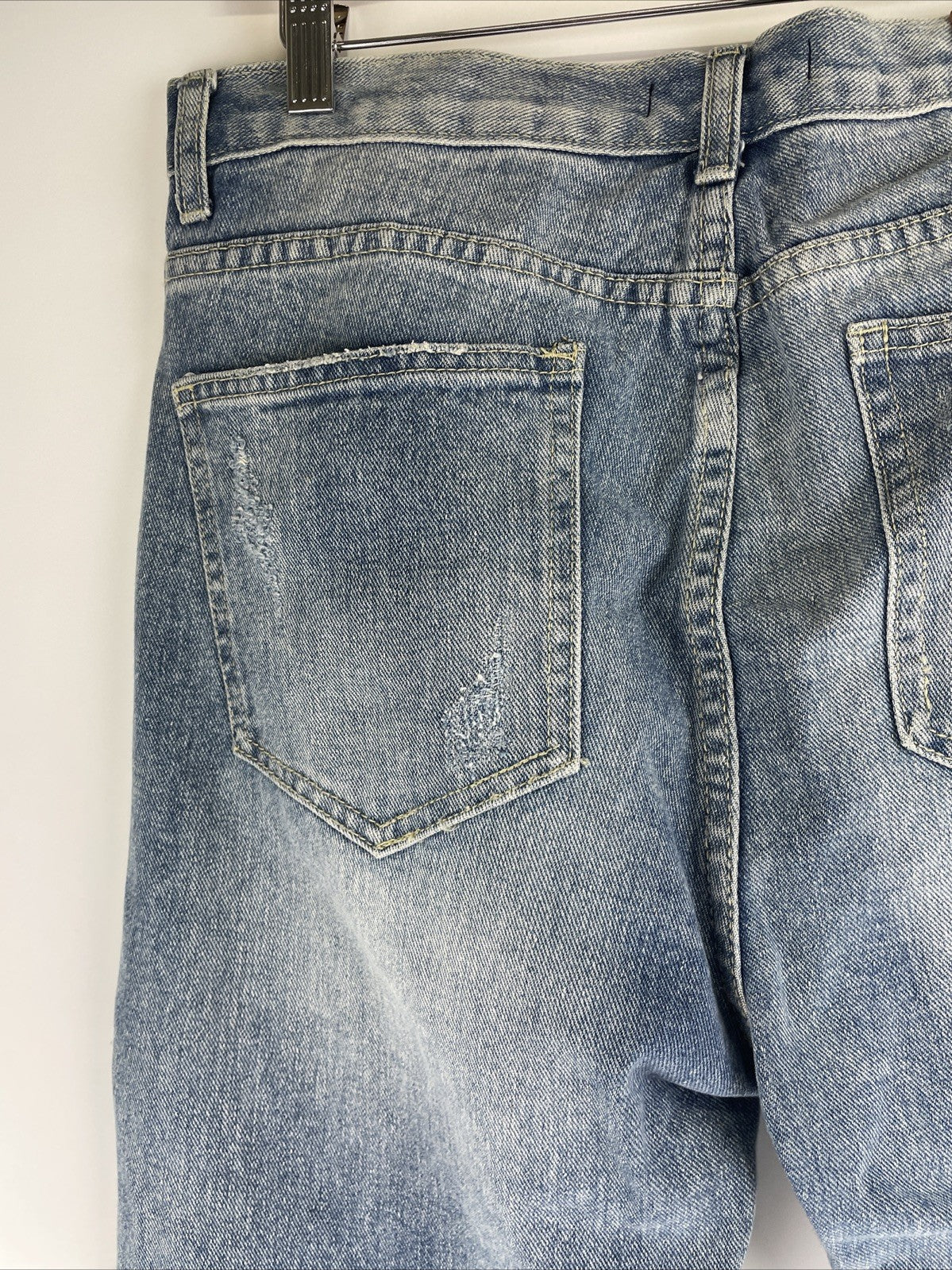 Yarner USA Distressed Torn Jeans Women's Size 11 High Rise Waist Light Blue Wash