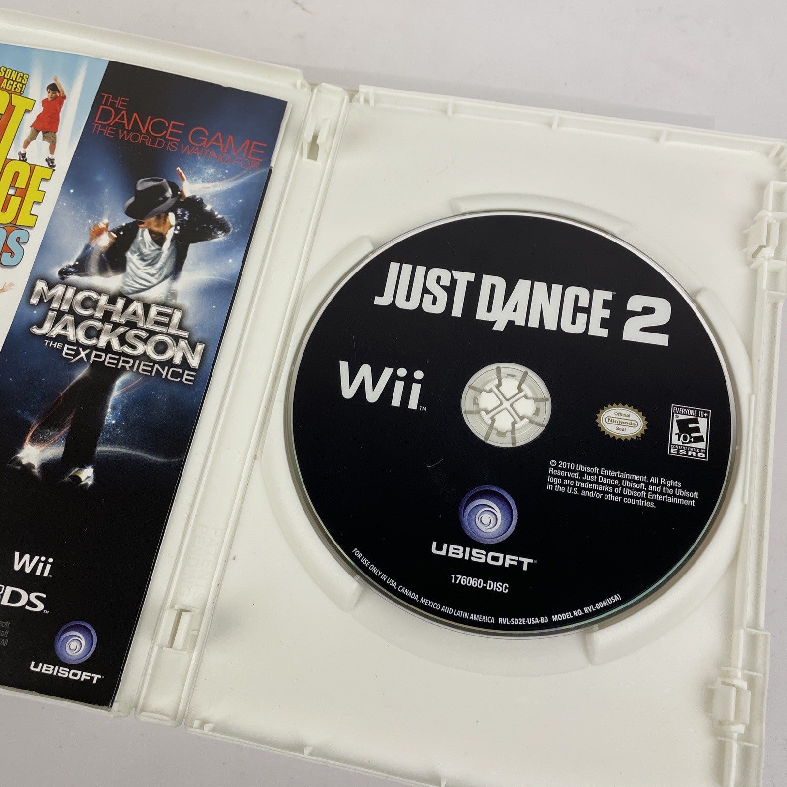 Lot Of 4 Wii Games - Minute Win It - Just Dance 2 - LLUXOR 3 - Twilight Scene It