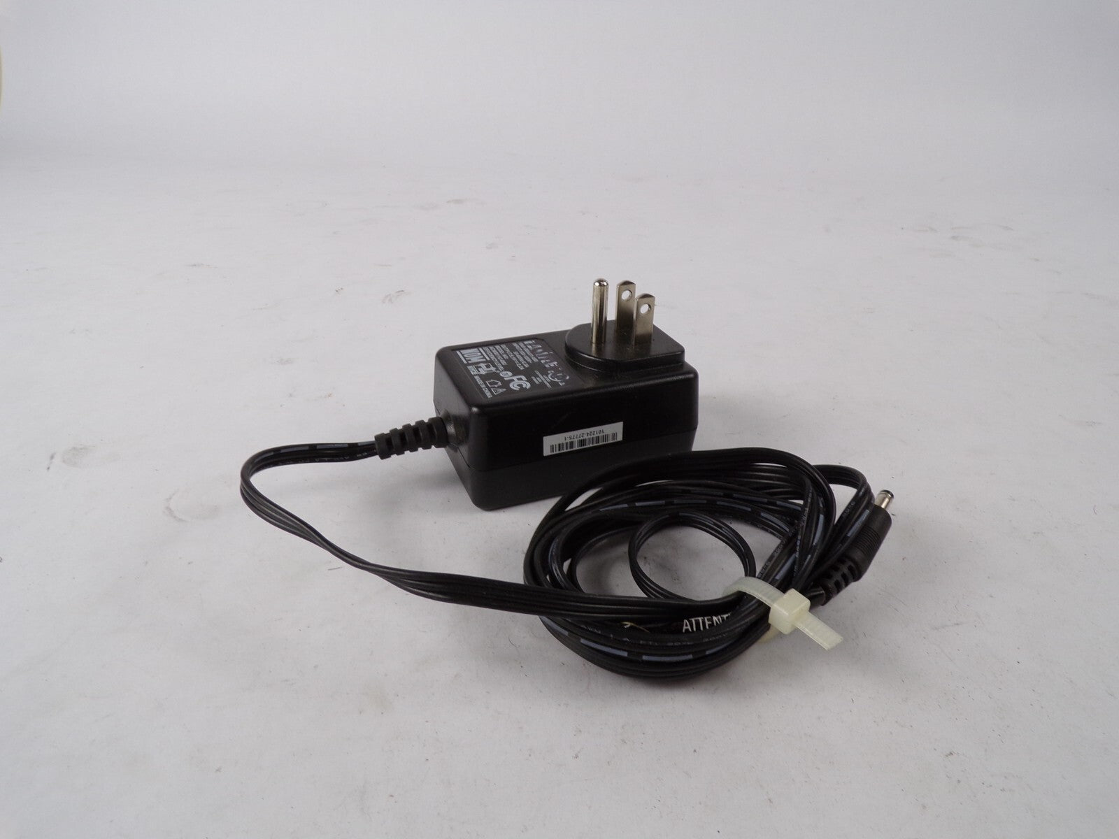 Geniue AC Adapter S024DP0500300 Output 5 V  3 A Power Supply Adapter A55
