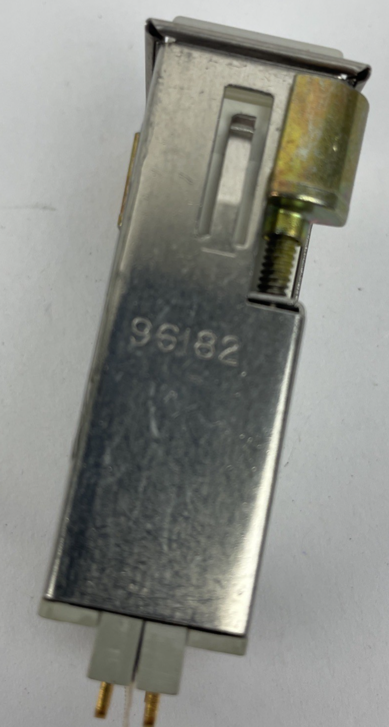 OEM Eaton Corporation Annunciator Switch - 96182 Body - NEW