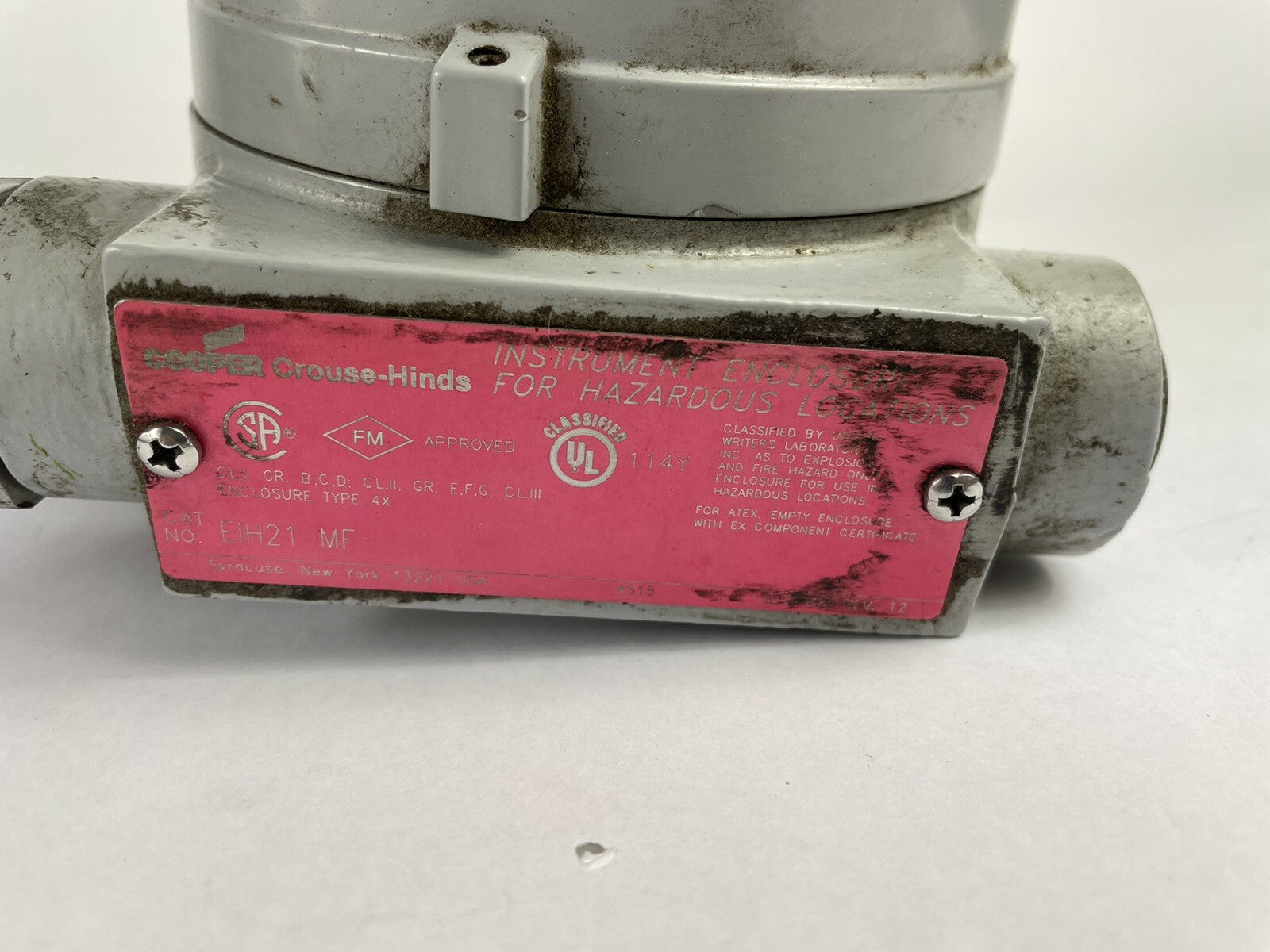 Crouse Hinds EIH-21-MSA  Explosion Proof Switch Enclosure + TUTHILL pump TM04