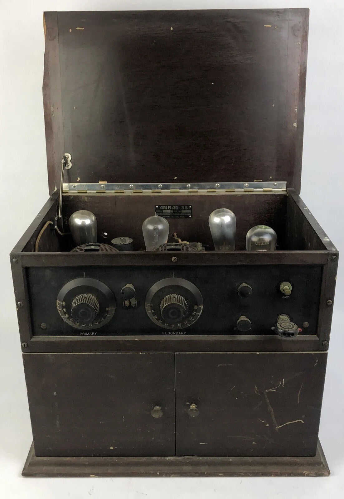 Vintage Amrad 35 Inductrole 3500-3 Table Top Tube Radio Broadcast Receiver *RARE