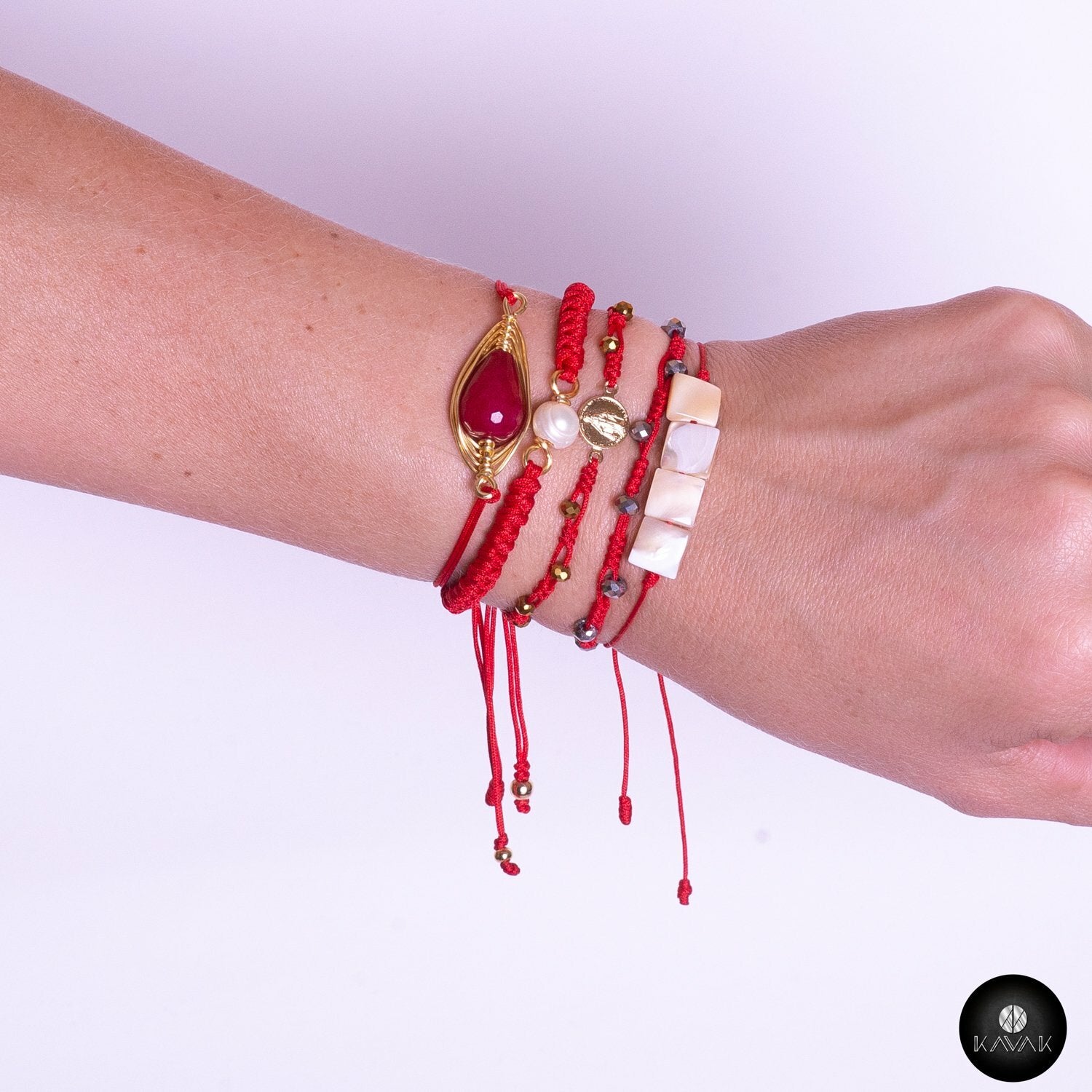 Kavak Handmade women's Girl Red world Crystal Stone Adjustable Bracelet